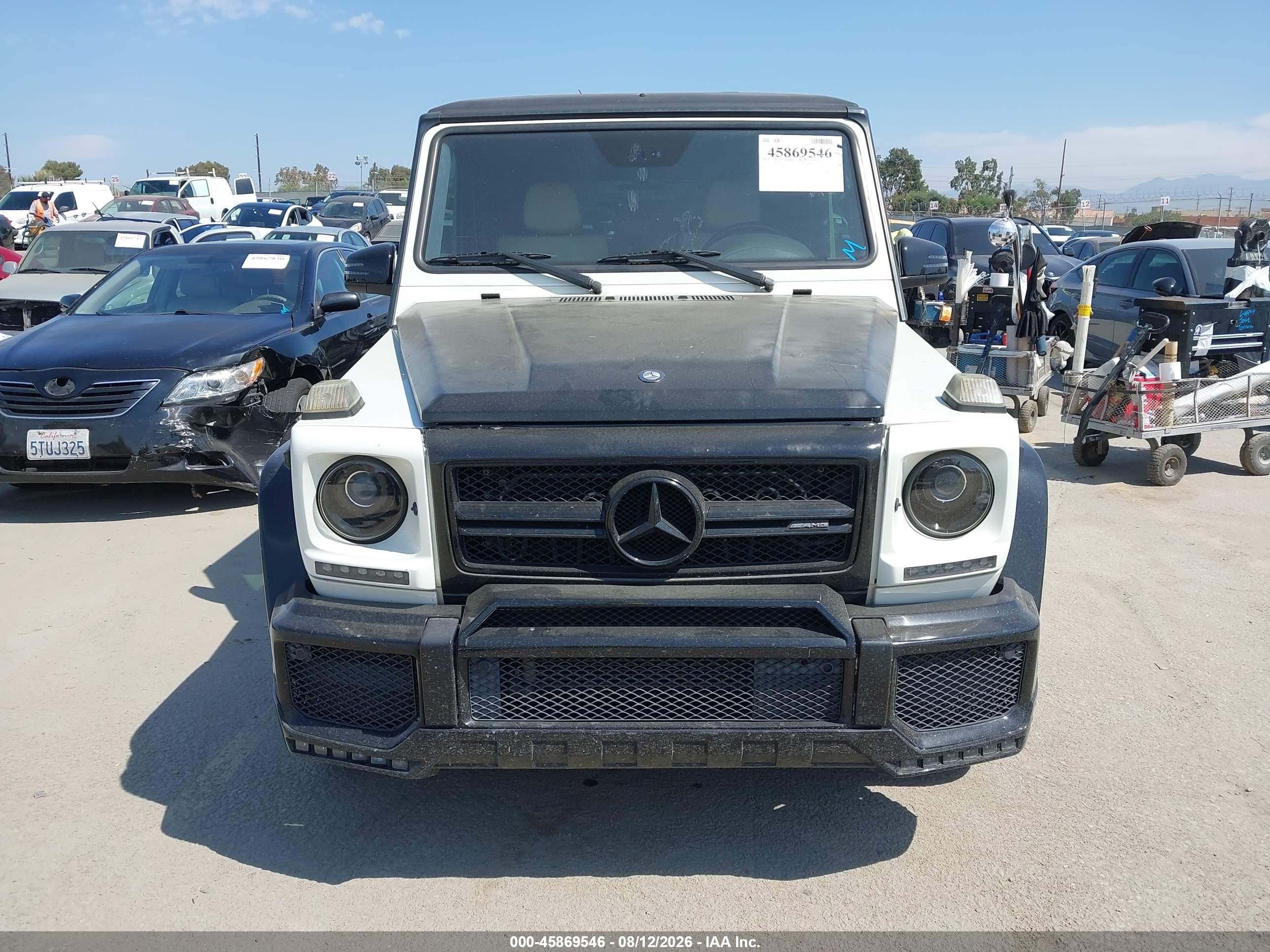 2011 Mercedes-benz G 55 Amg 4matic White vin: WDCYC7BF0BX190522