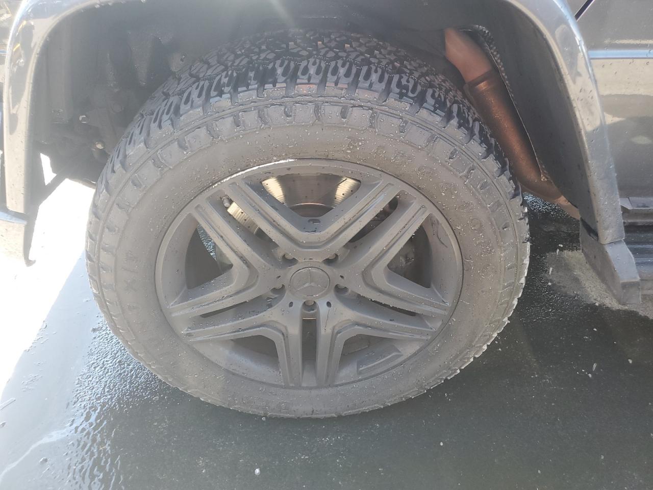 2014 Mercedes-benz G 63 Amg Gray vin: WDCYC7DF0EX216697 Damage: Left Front Wheel, Curb Rash, 7 To 8 Inches