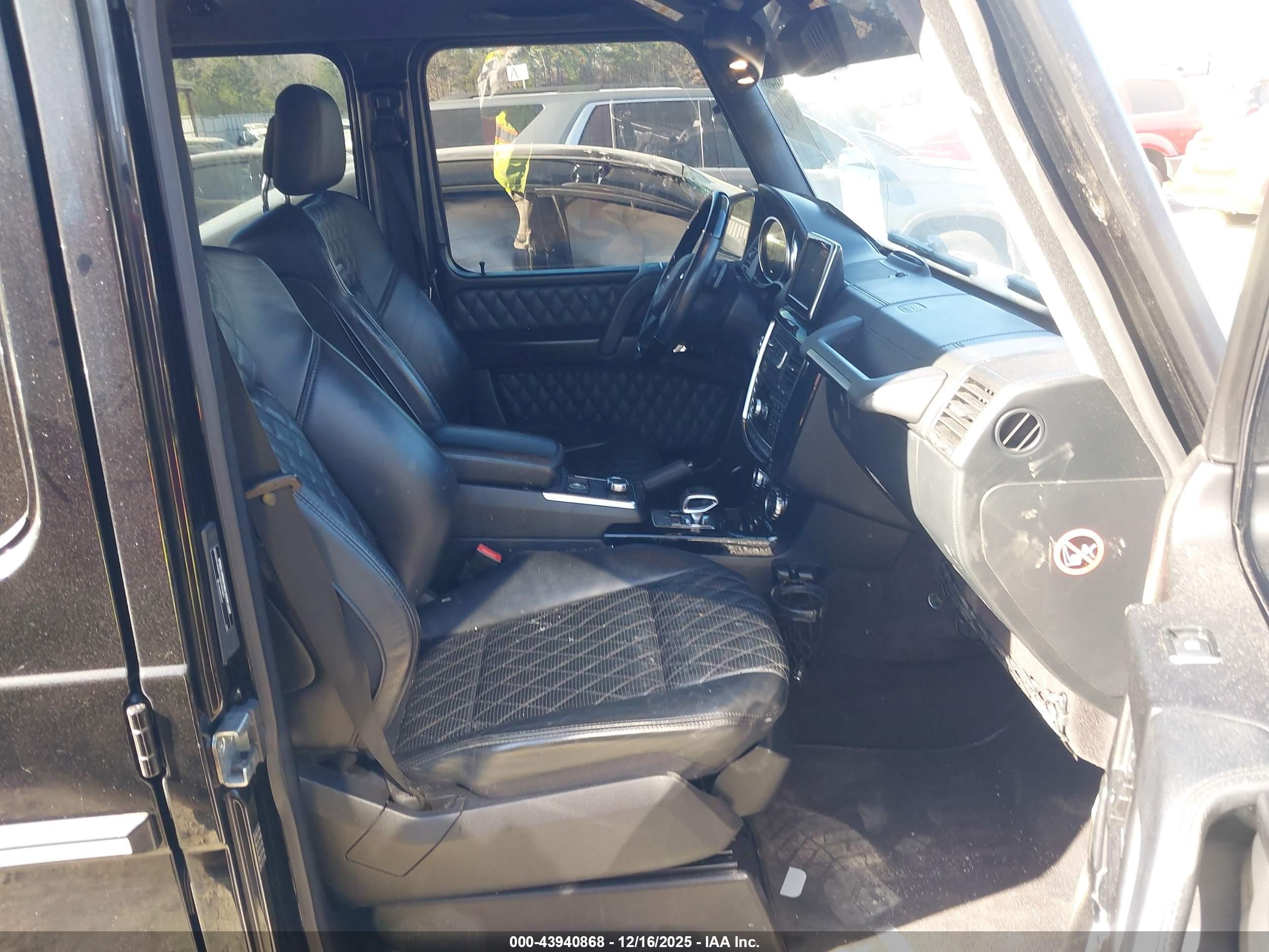 2014 Mercedes-benz G 63 Amg 4matic Black vin: WDCYC7DF7EX220634