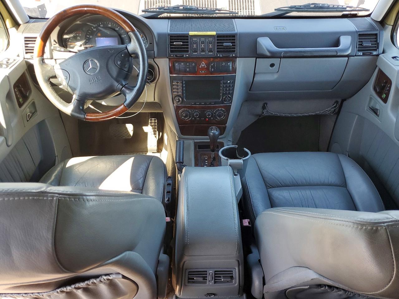2007 Mercedes-benz G 500 Black vin: WDCYR49E17X167624