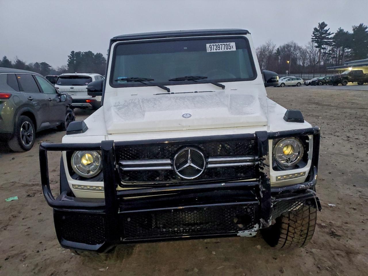 2005 Mercedes-benz G 500 White vin: WDCYR49E65X159046