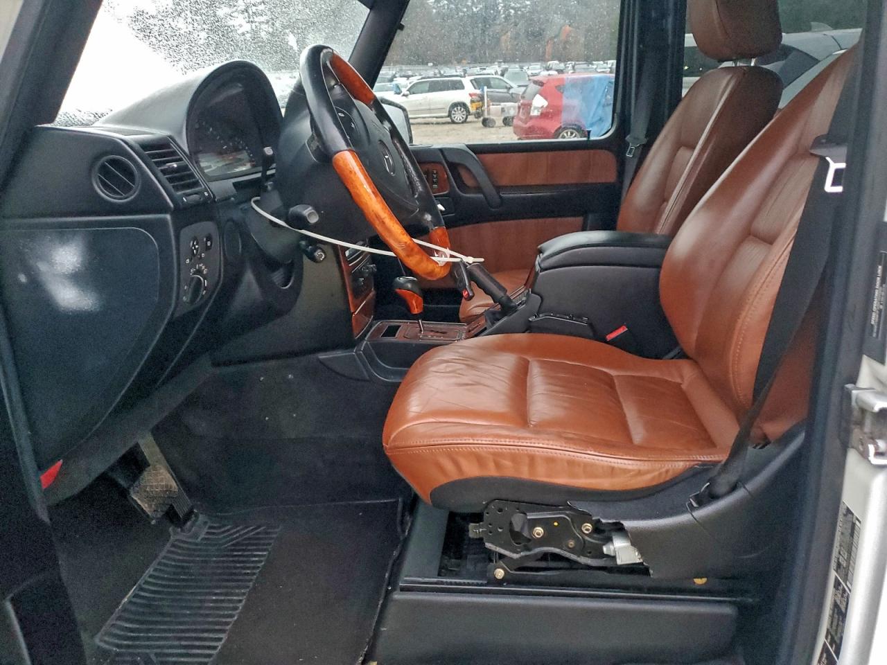 2005 Mercedes-benz G 500 White vin: WDCYR49E65X159046