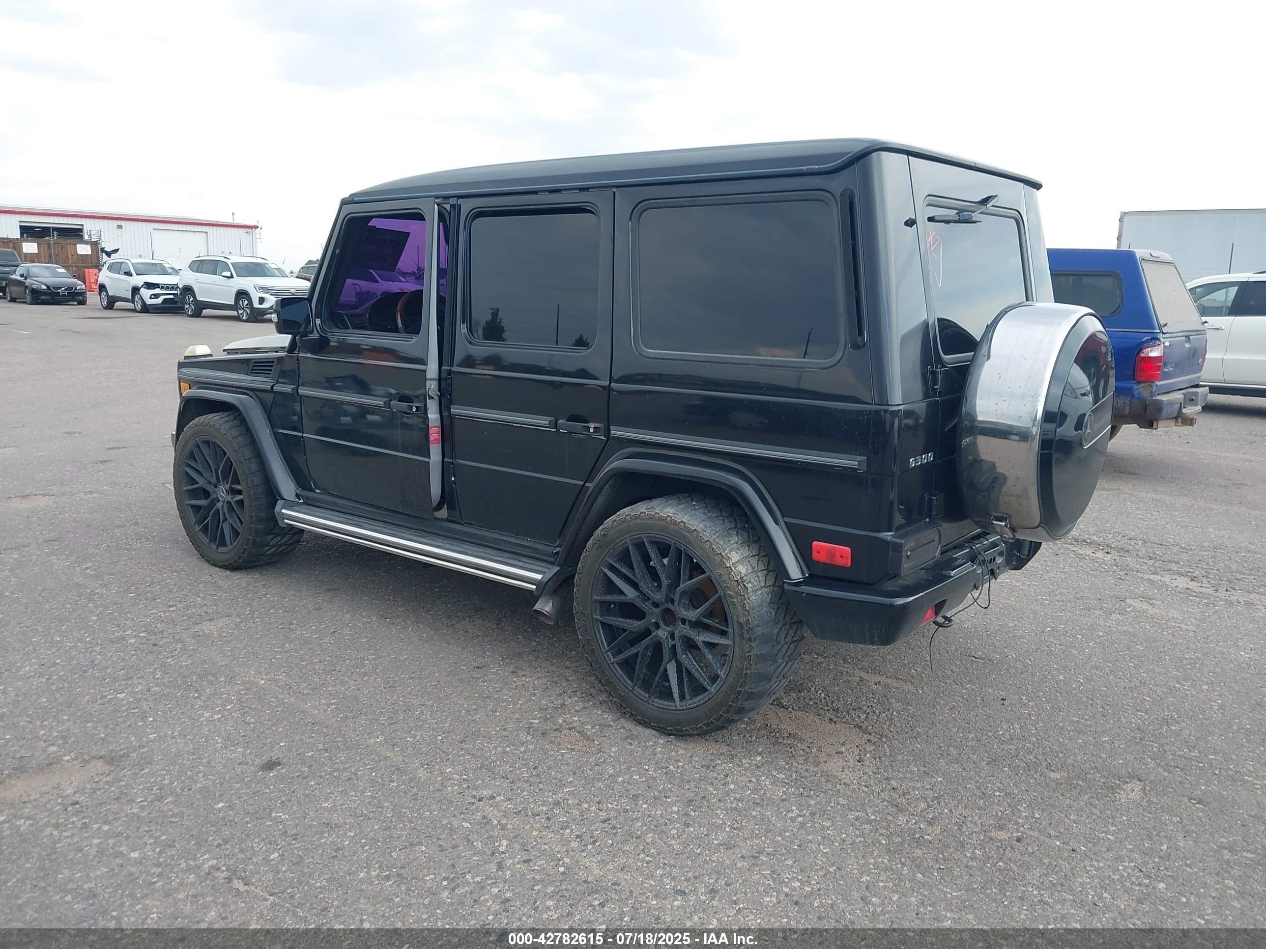 2003 Mercedes-benz G 500   Black vin: WDCYR49E73X137179
