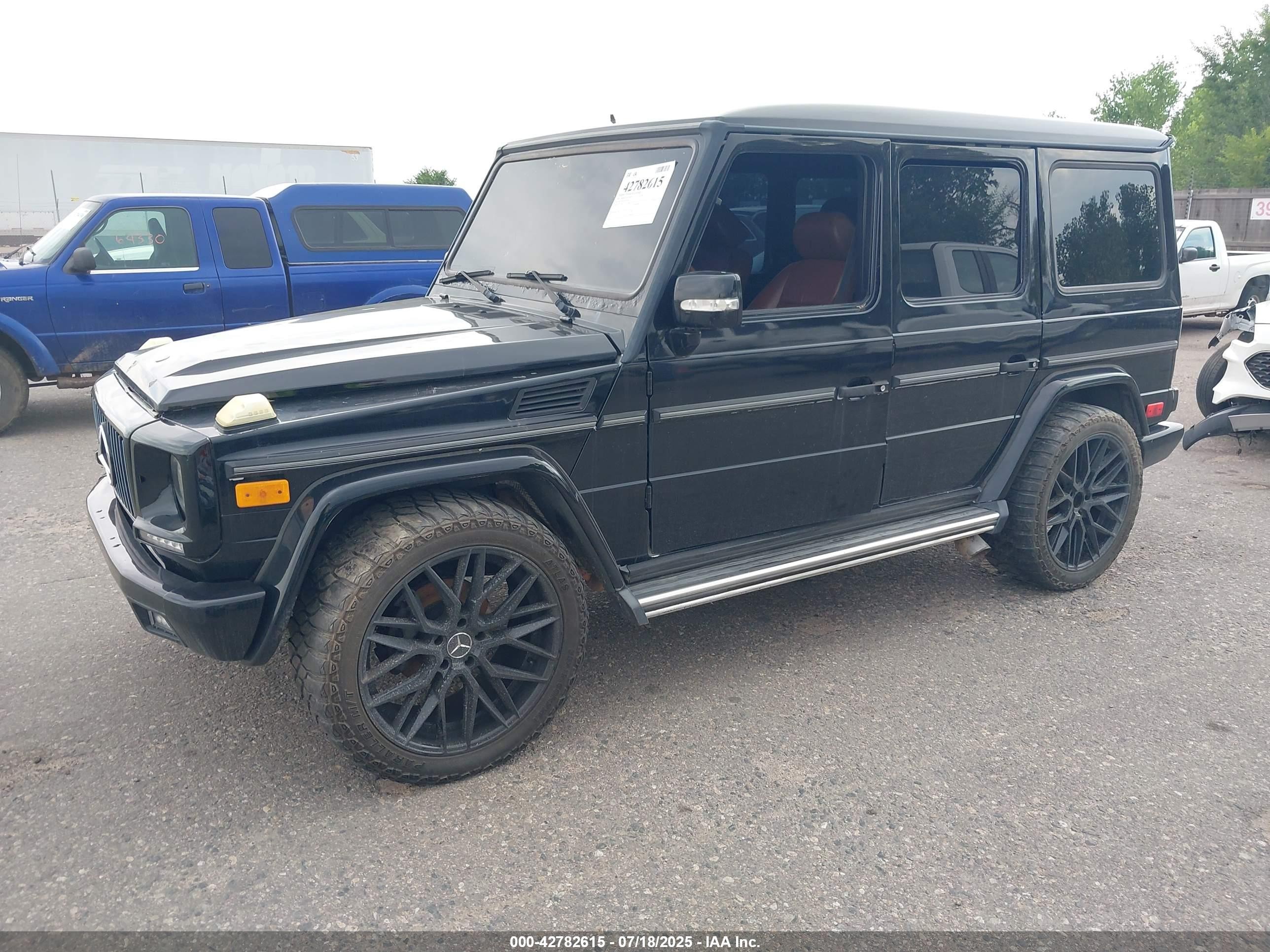 2003 Mercedes-benz G 500   Black vin: WDCYR49E73X137179