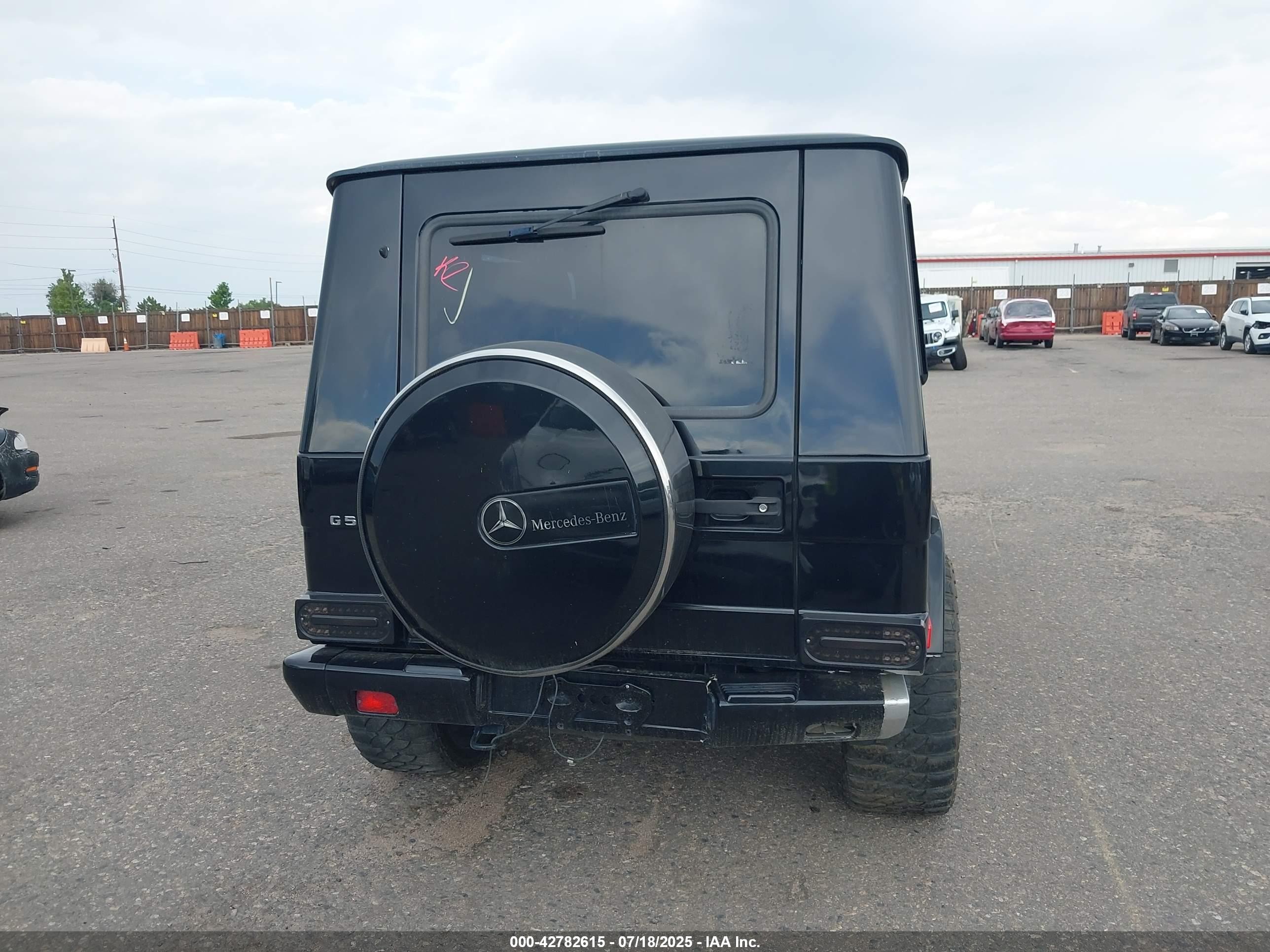 2003 Mercedes-benz G 500   Black vin: WDCYR49E73X137179