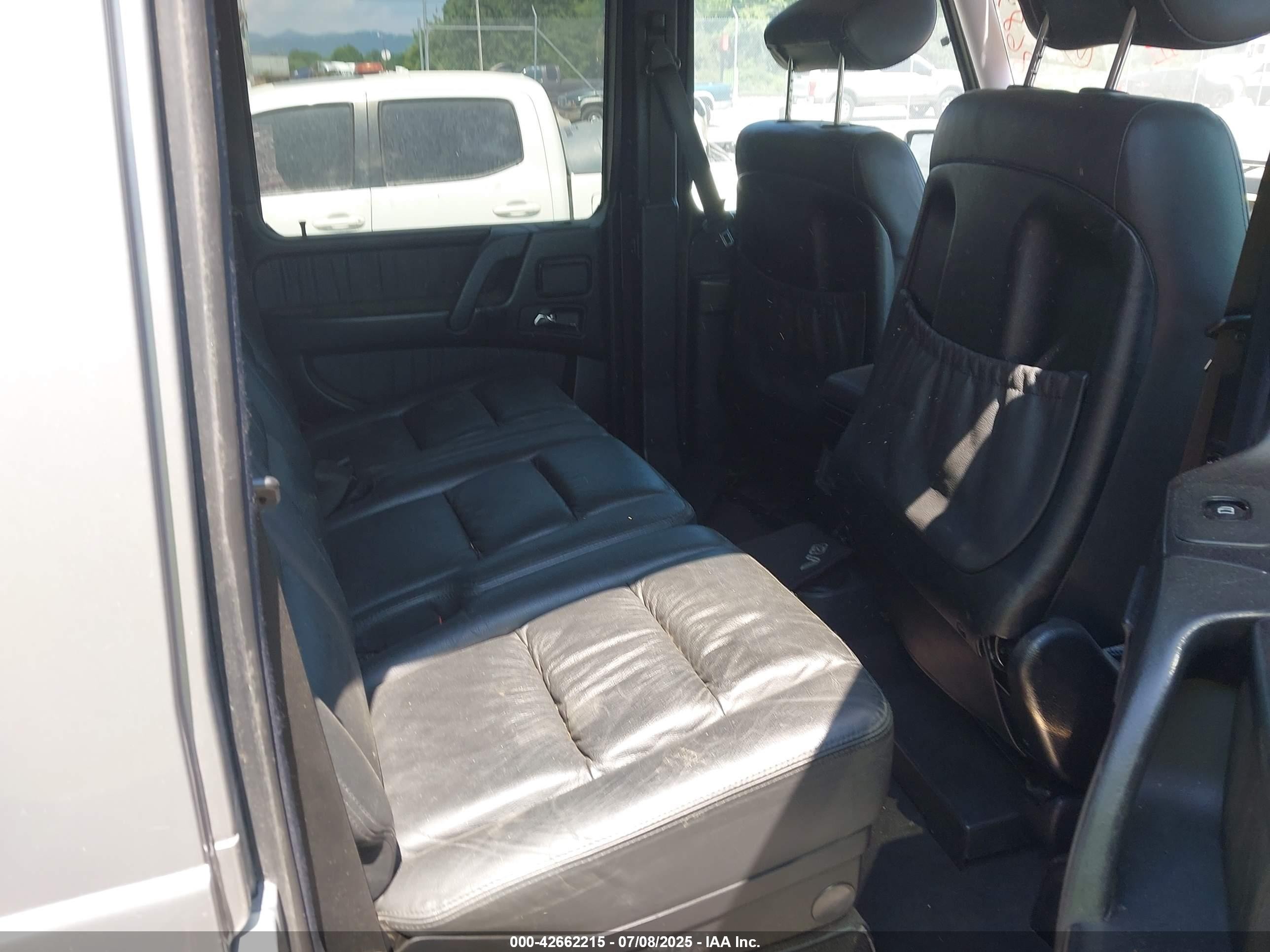 2004 Mercedes-benz G 500 4matic Silver vin: WDCYR49E74X142822