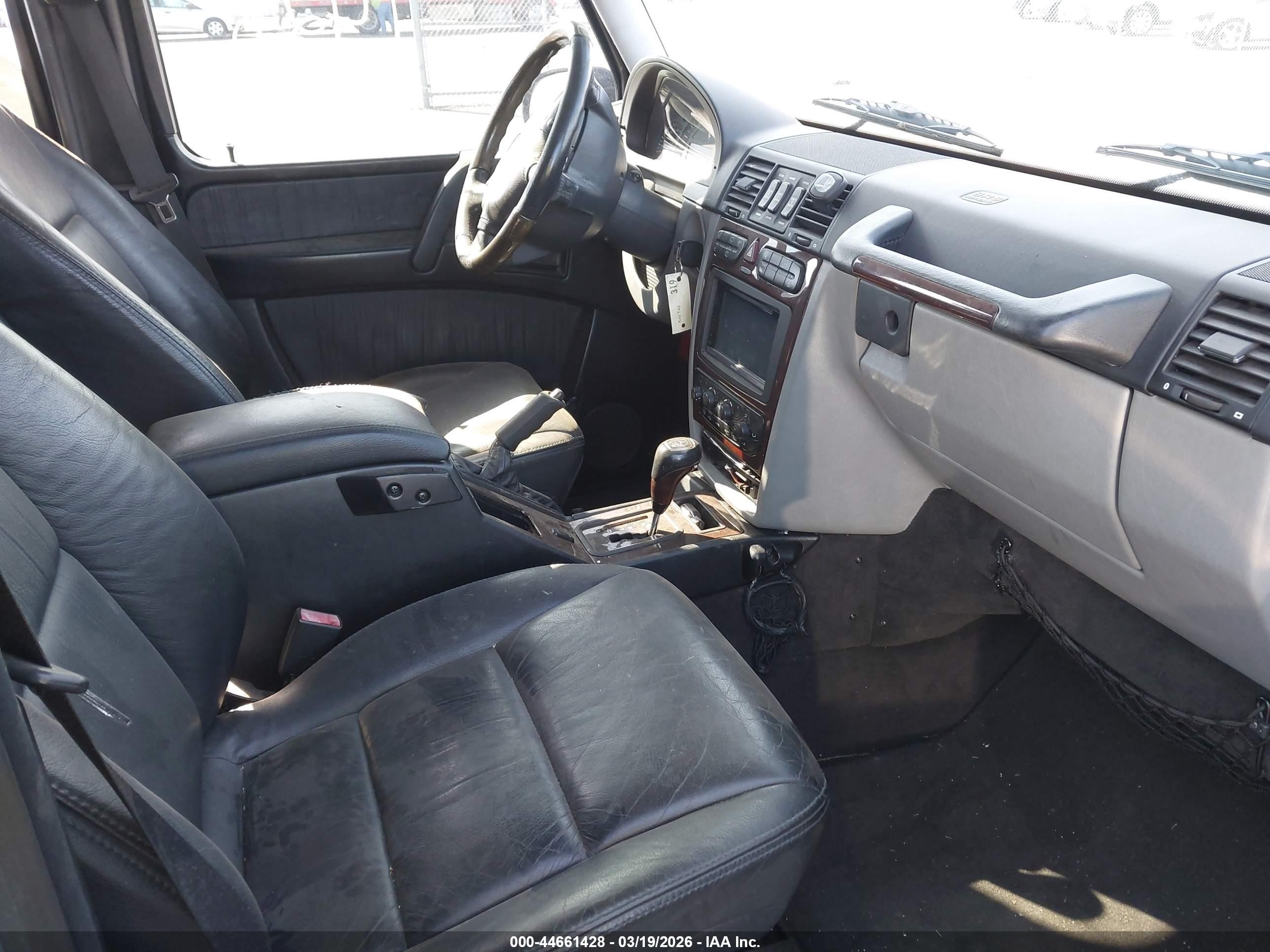 2005 Mercedes-benz G 500   Black vin: WDCYR49E95X157064