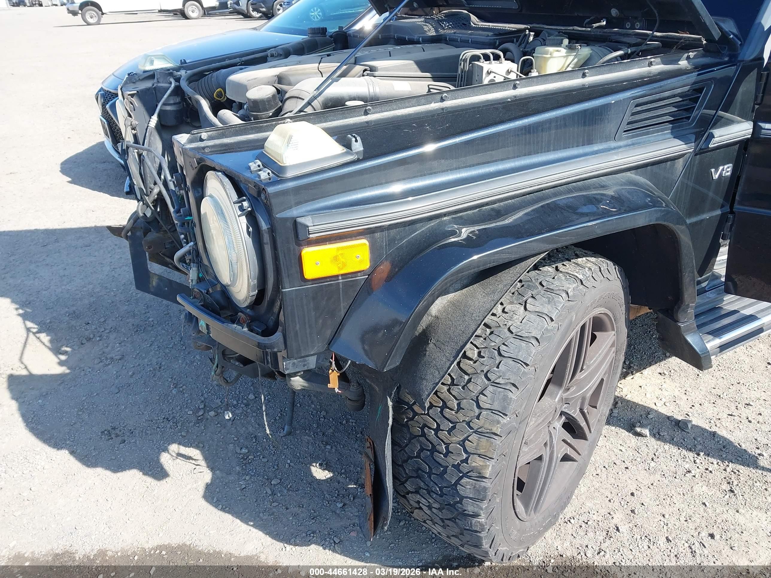 2005 Mercedes-benz G 500   Black vin: WDCYR49E95X157064