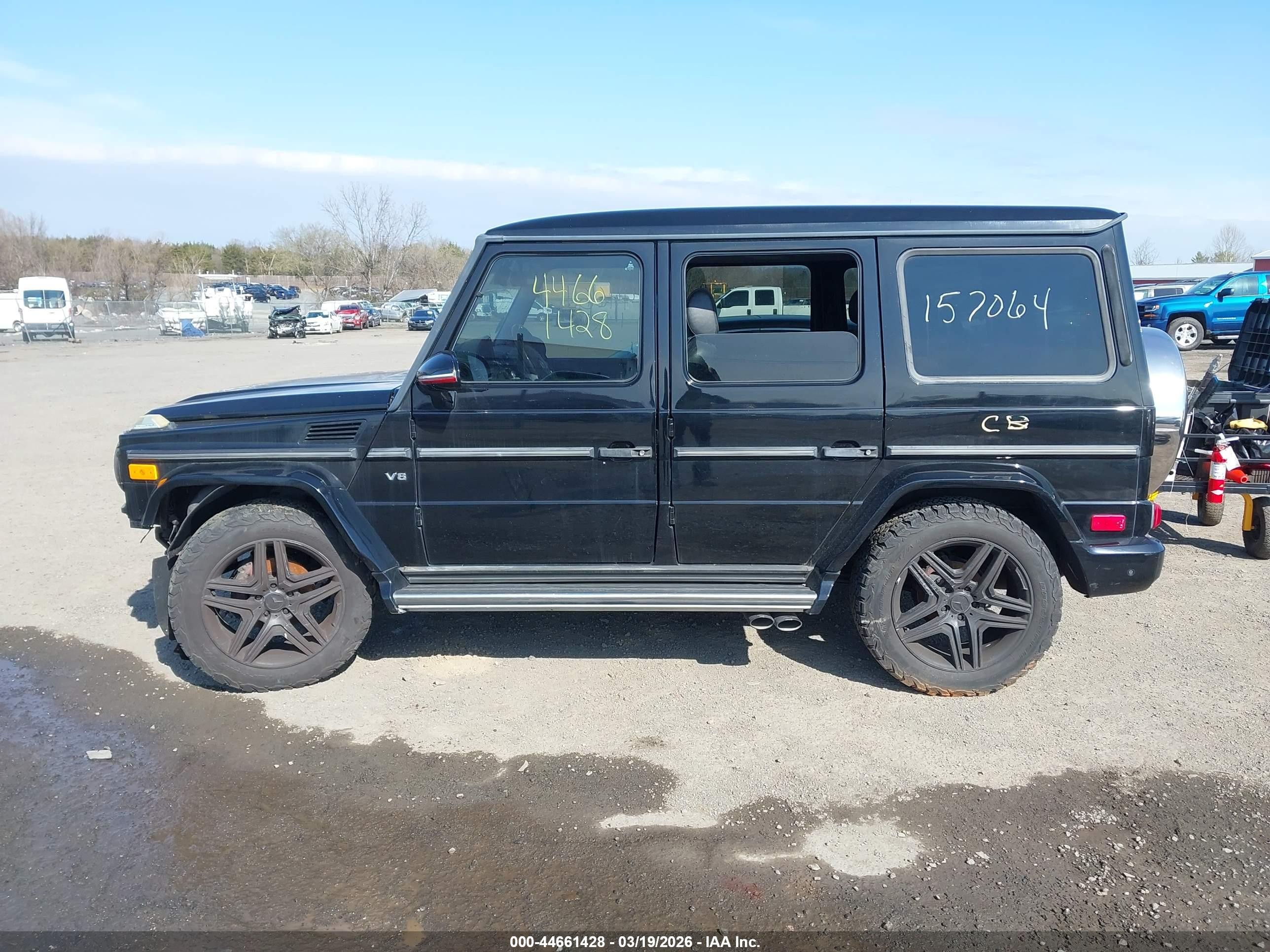 2005 Mercedes-benz G 500   Black vin: WDCYR49E95X157064