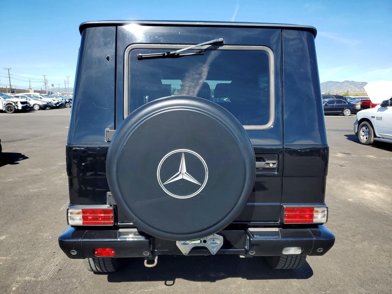 2005 Mercedes-benz G 500 Black vin: WDCYR49EX5X156540