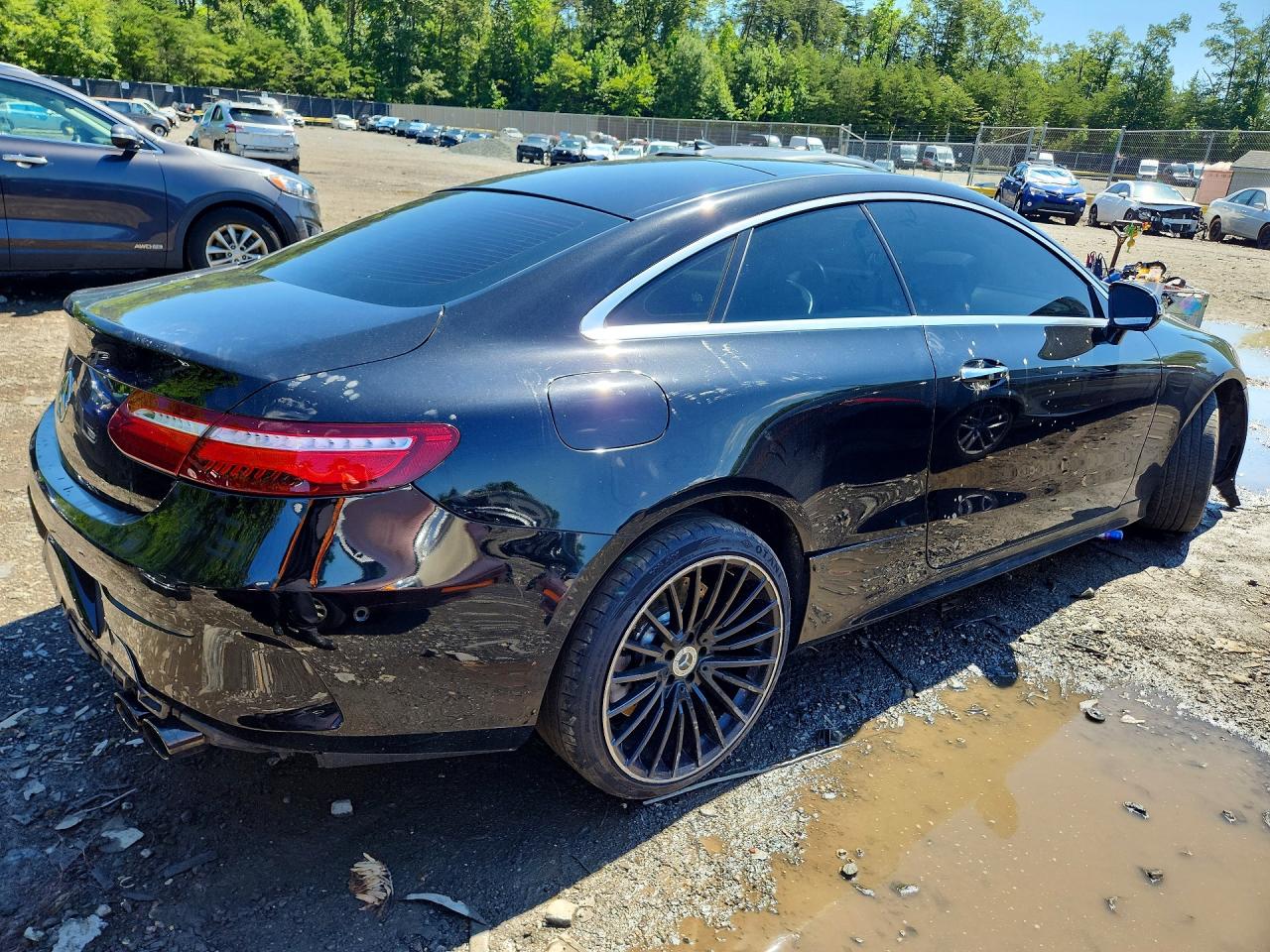 2018 Mercedes-benz E 400 Черный vin: WDD1J6FB6JF011859