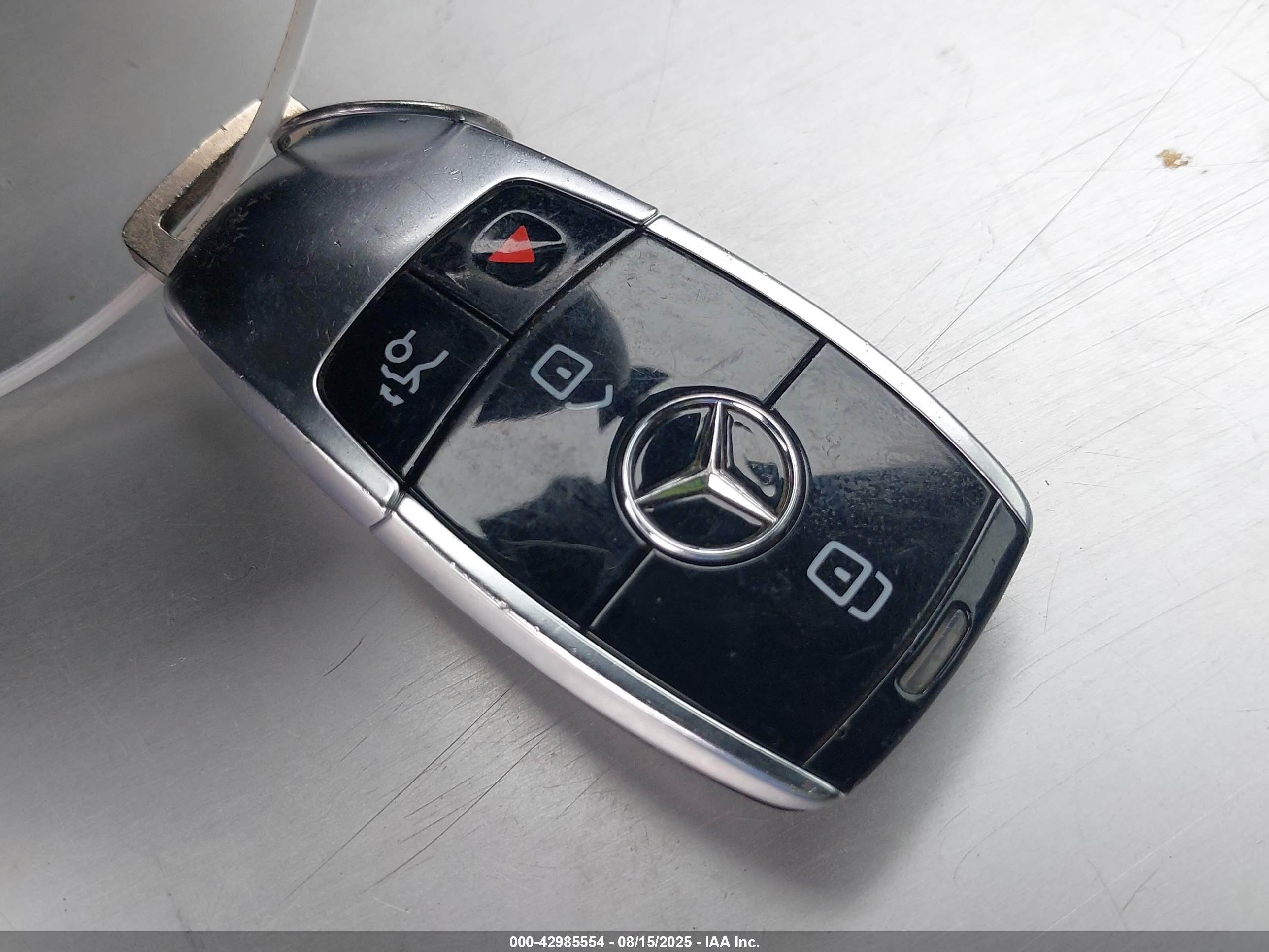2019 Mercedes-benz E 450   Бордовый vin: WDD1J6HB5KF073588