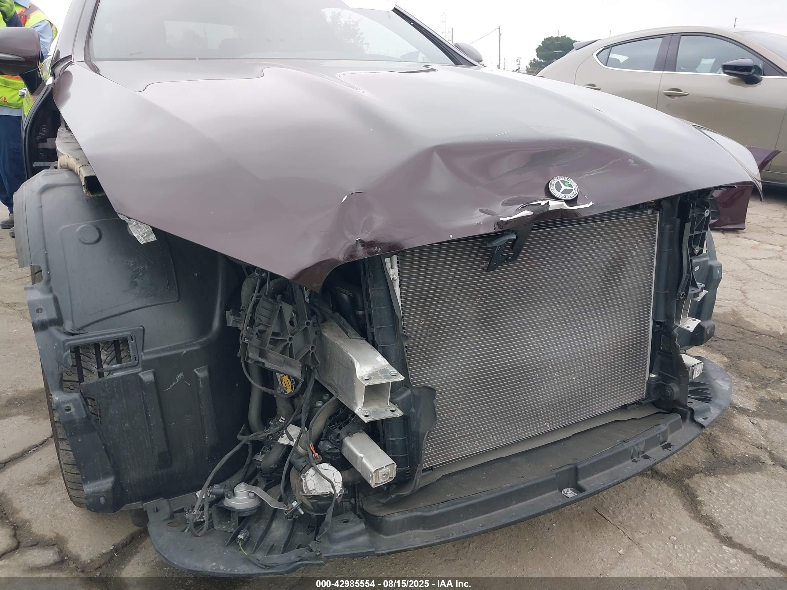 2019 Mercedes-benz E 450   Бордовый vin: WDD1J6HB5KF073588