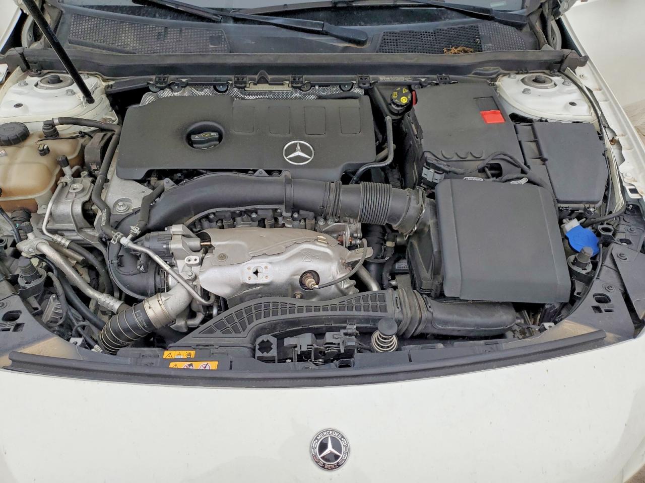 2019 Mercedes-benz A 220 White vin: WDD3G4EB1KW032276