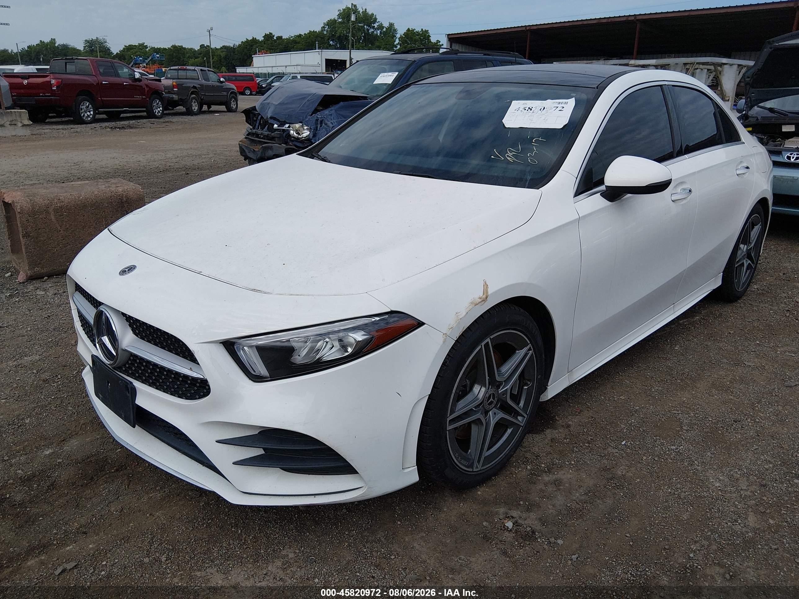 2019 Mercedes-benz A 220   White vin: WDD3G4EB5KW033009