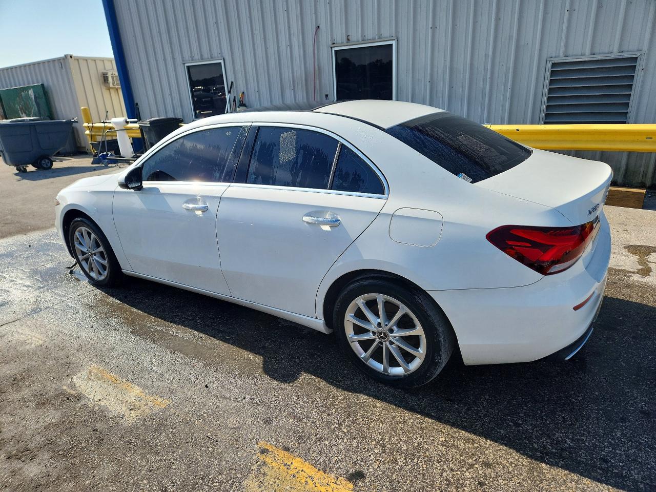 2019 Mercedes-benz A 220 White vin: WDD3G4EB9KW026225