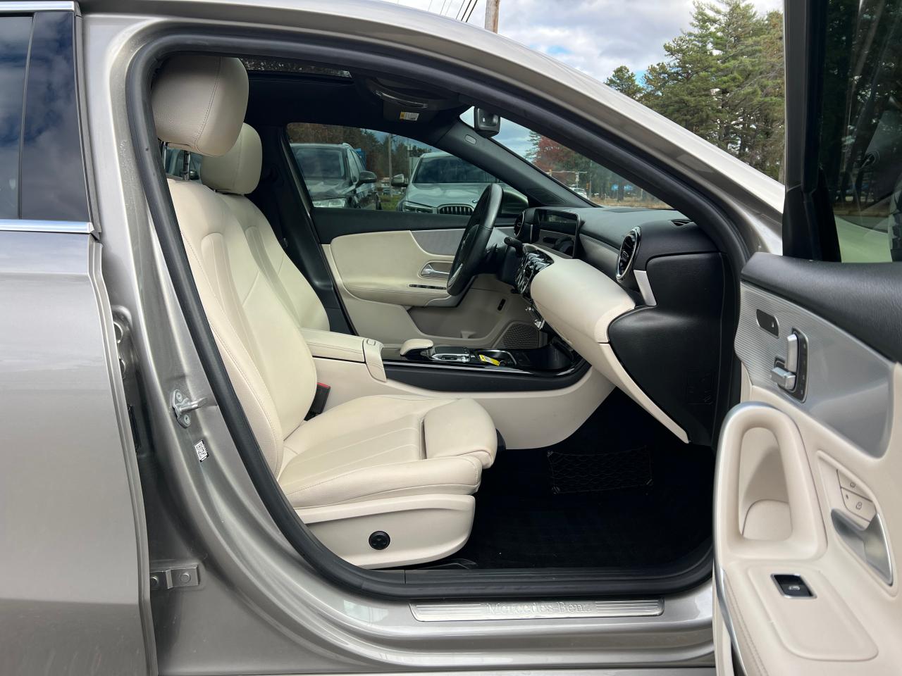 2019 Mercedes-benz A 220 4matic Gray vin: WDD3G4FB2KW033242