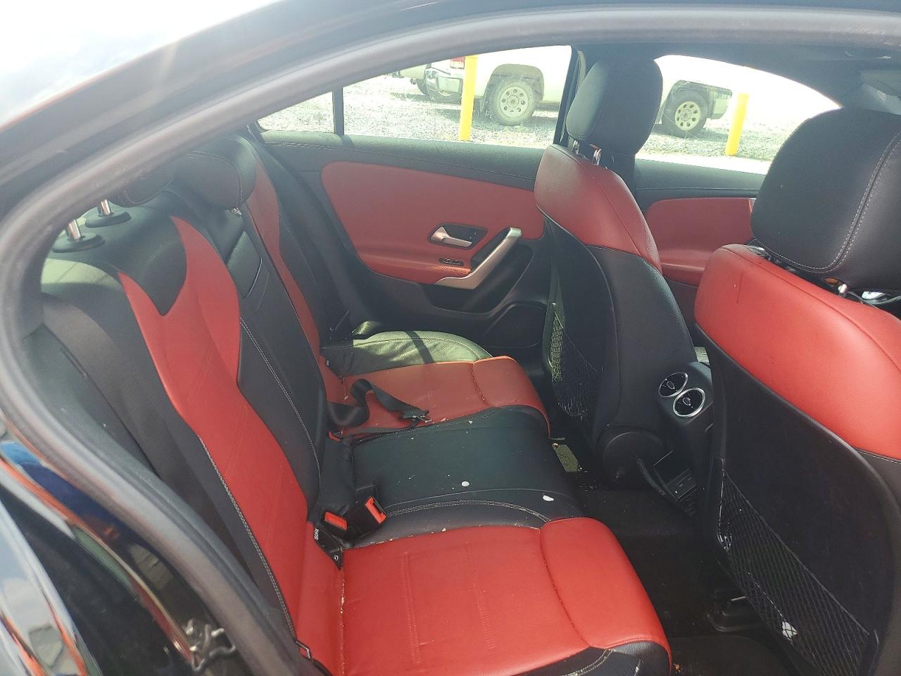 2019 Mercedes-benz A 220 4matic Black vin: WDD3G4FB4KW010819