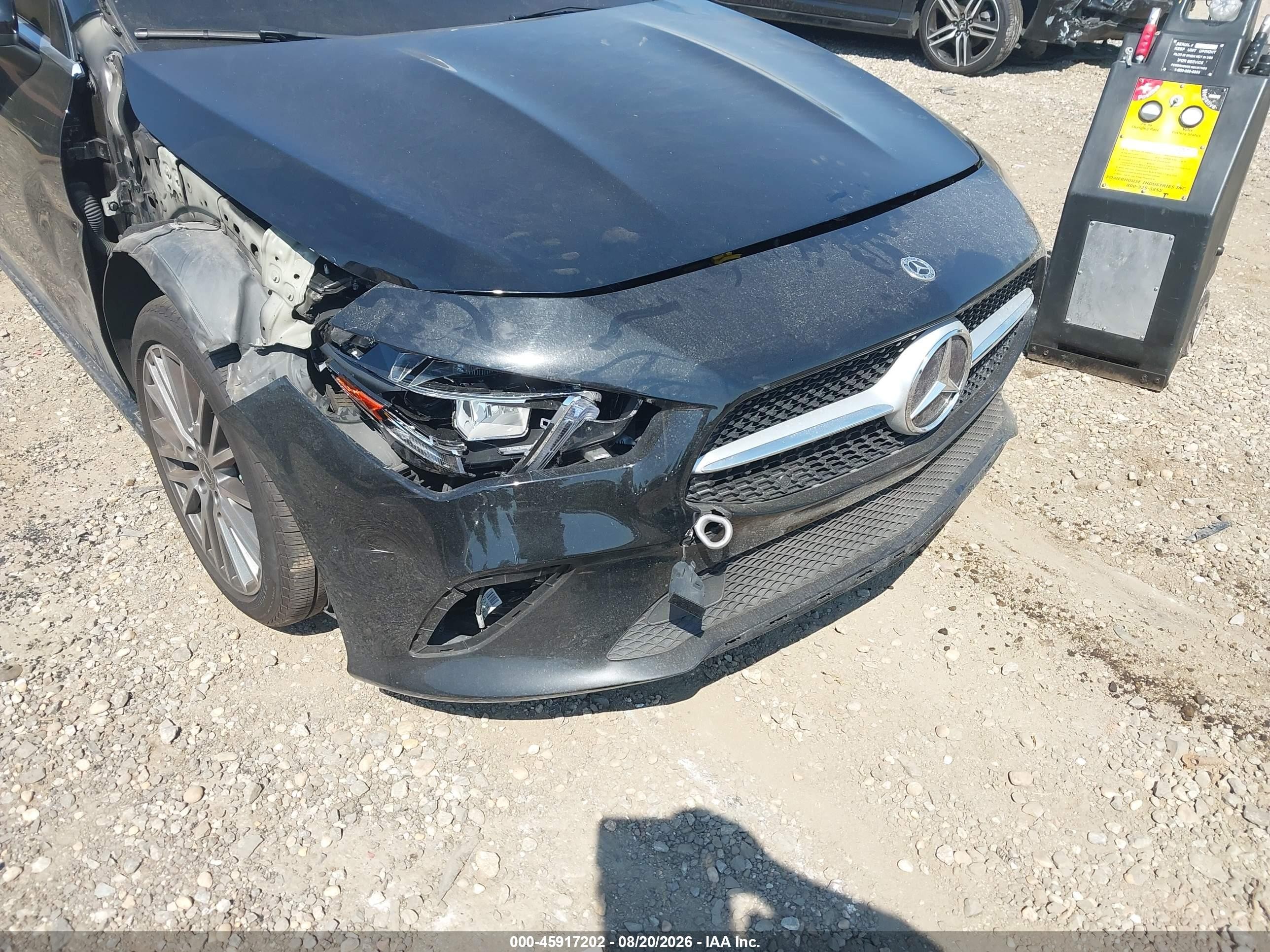 2020 Mercedes-benz Cla 250 4matic Черный vin: WDD5J4HB8LN079432