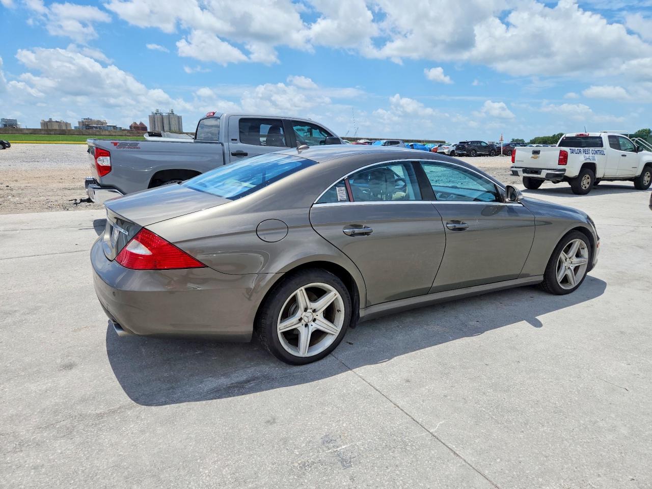 2008 Mercedes-benz Cls 550 Gray vin: WDDDJ72X08A128073