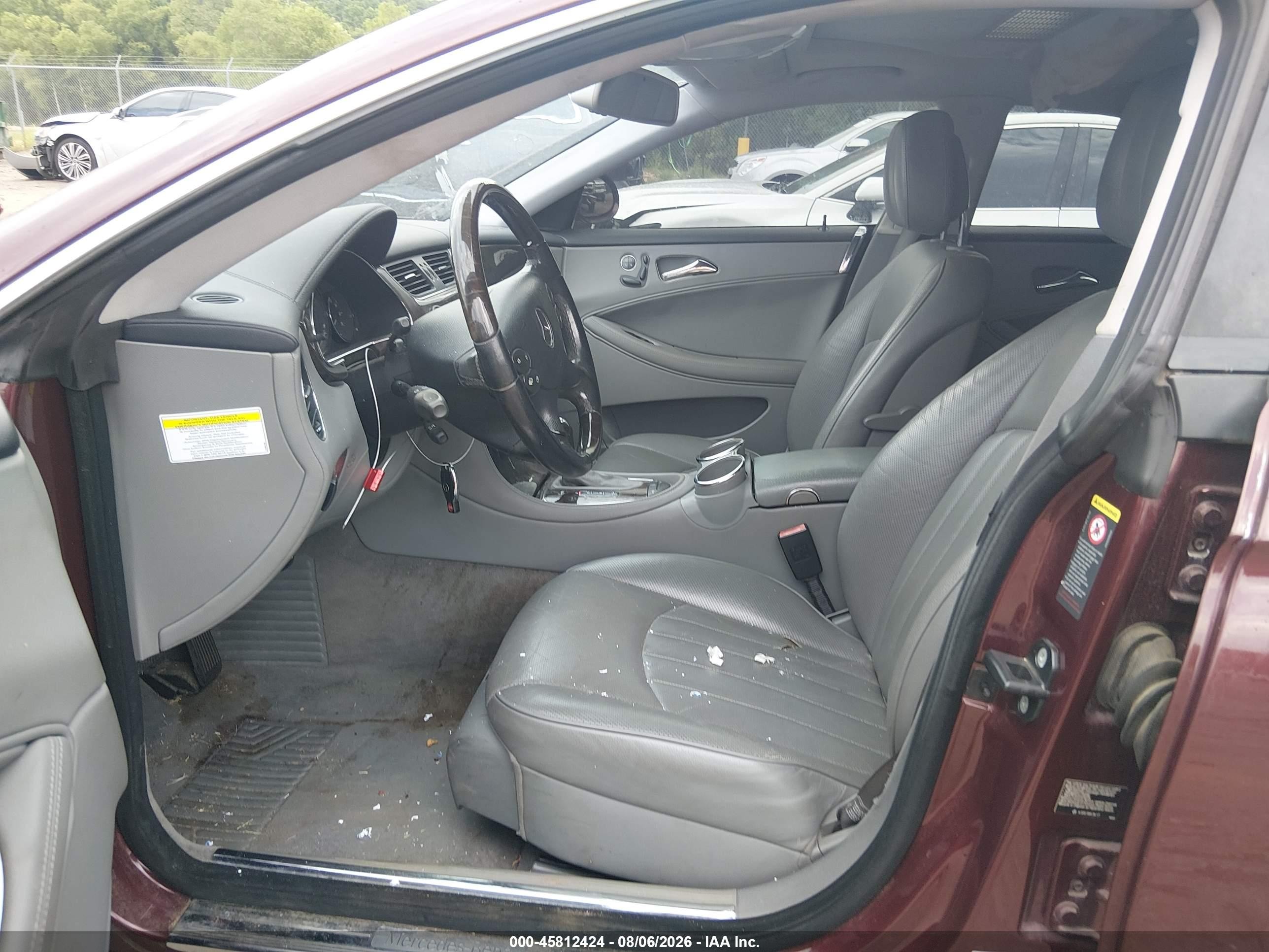 2007 Mercedes-benz Cls 550 Maroon vin: WDDDJ72X47A095271
