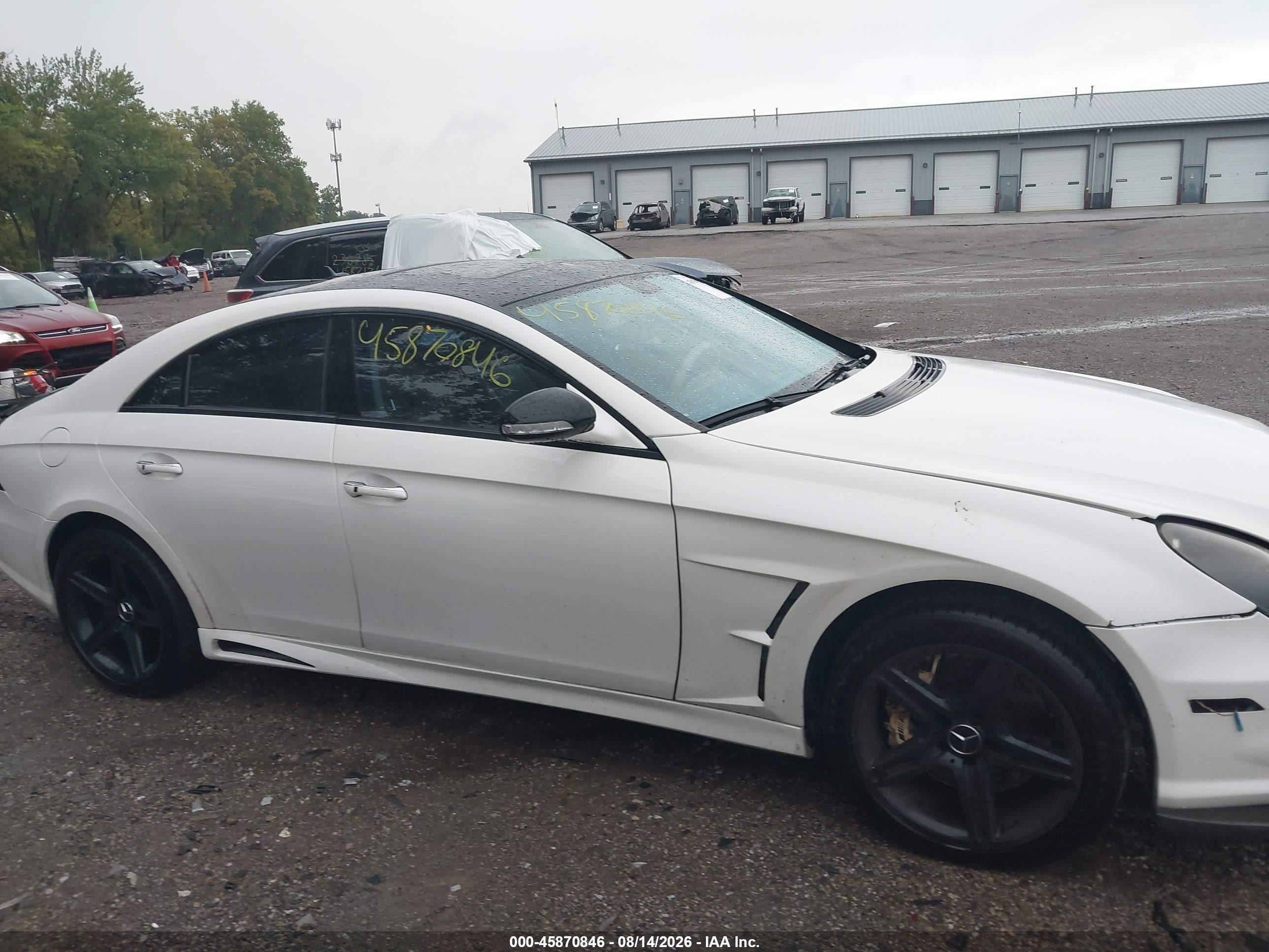 2008 Mercedes-benz Cls 550   Белый vin: WDDDJ72X58A128859
