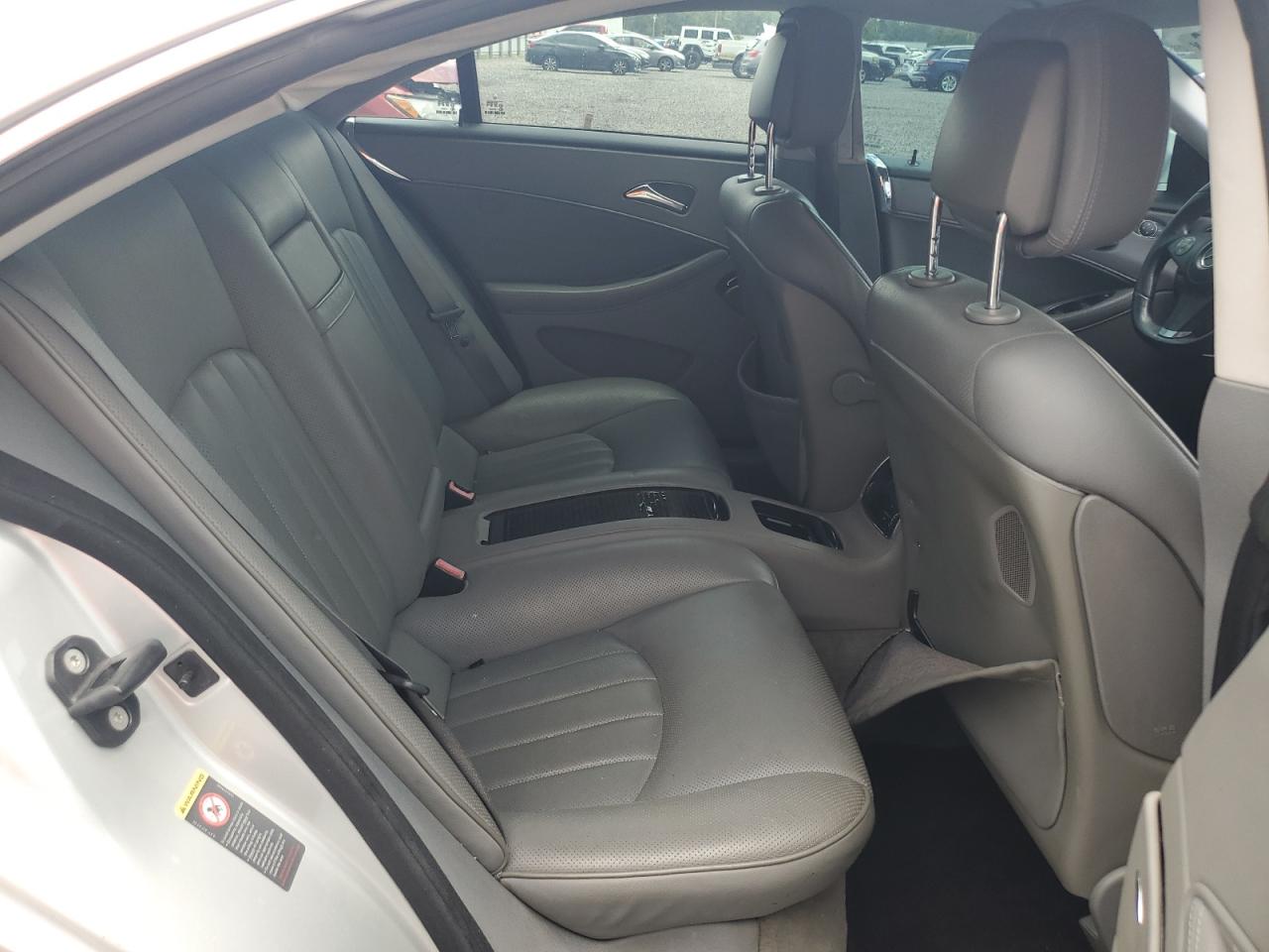 2009 Mercedes-benz Cls 550 Silver vin: WDDDJ72X59A153147