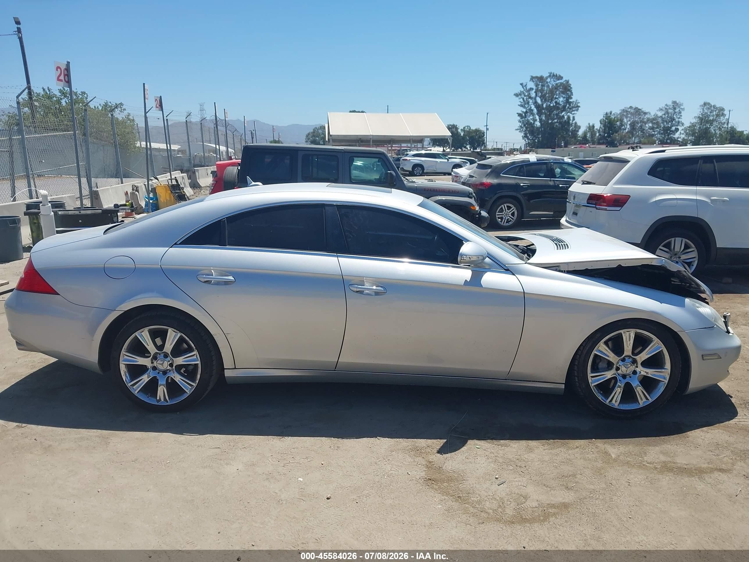 2008 Mercedes-benz Cls 550   Gray vin: WDDDJ72X68A116395