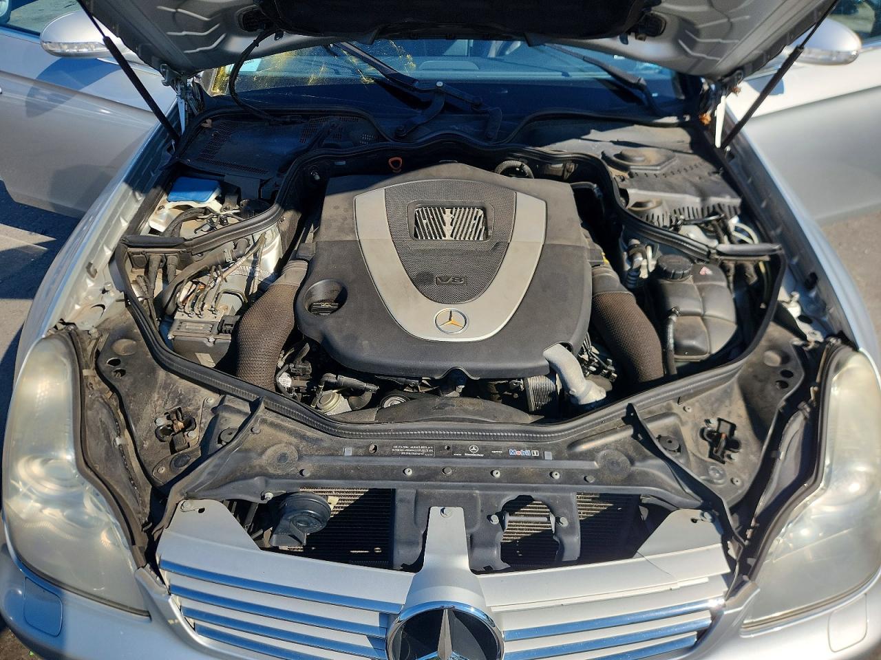 2007 Mercedes-benz Cls 550 Silver vin: WDDDJ72X77A080778