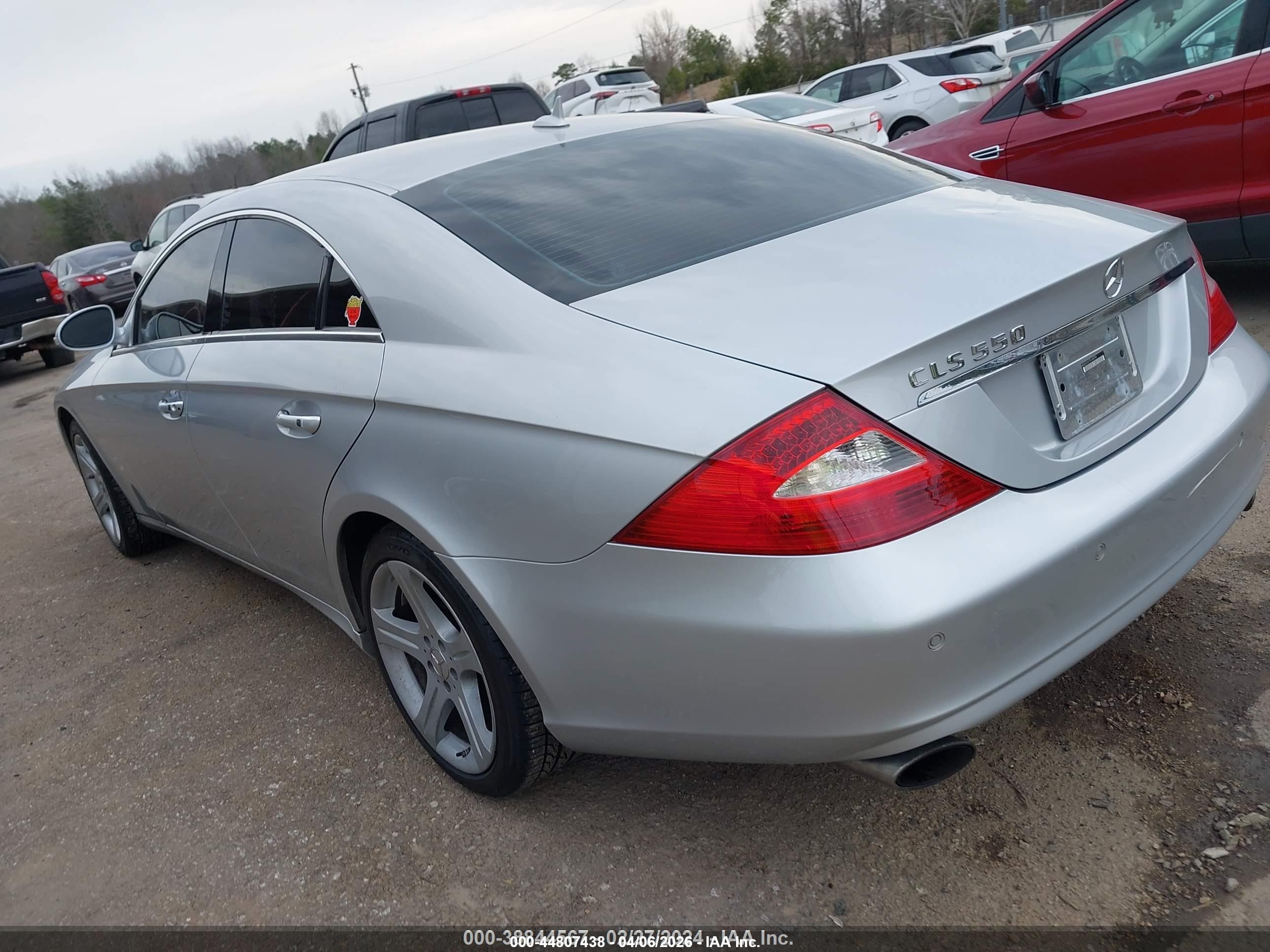 2007 Mercedes-benz Cls 550   Silver vin: WDDDJ72X77A100754