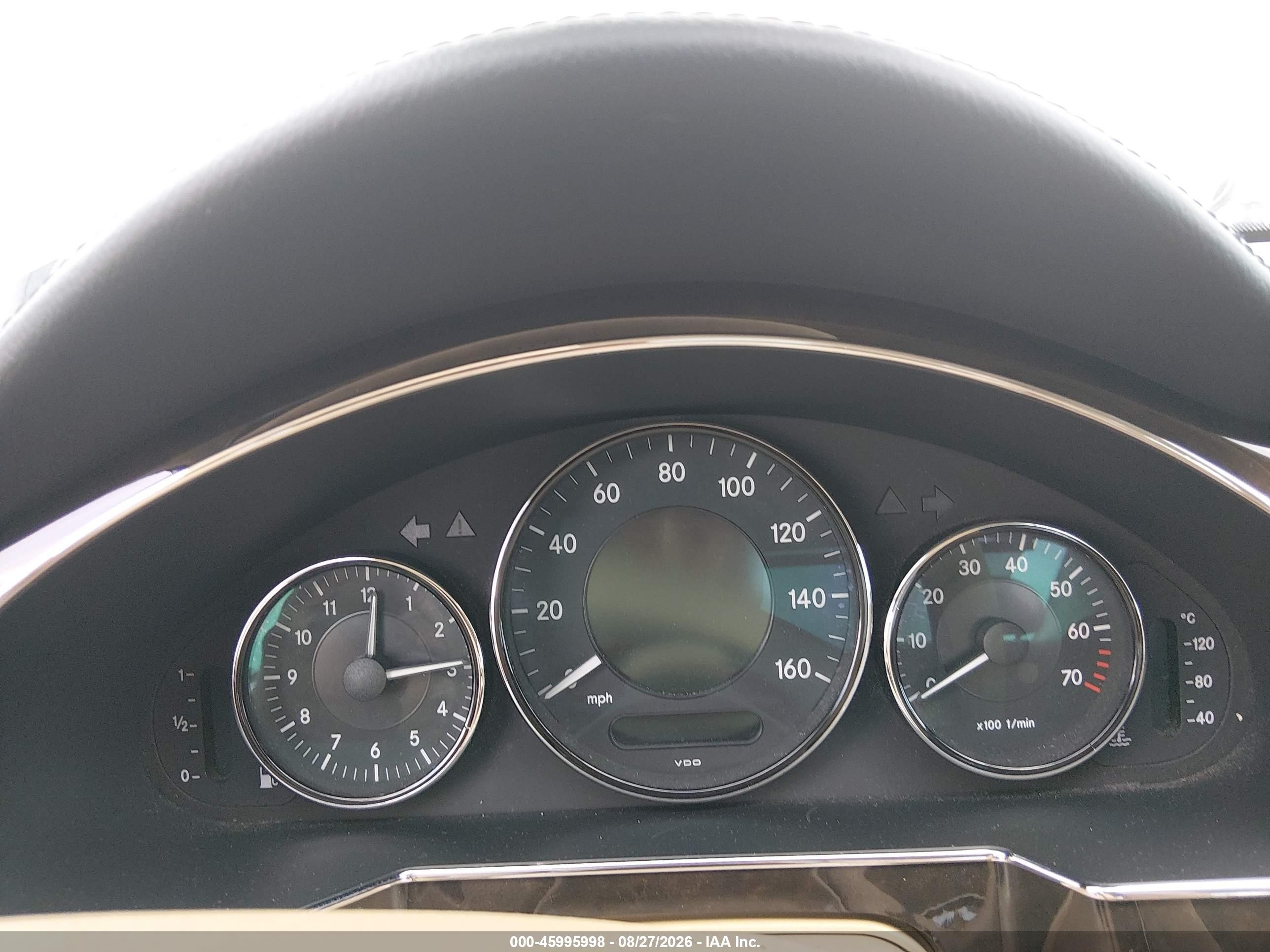 2007 Mercedes-benz Cls 550   Белый vin: WDDDJ72X87A085049