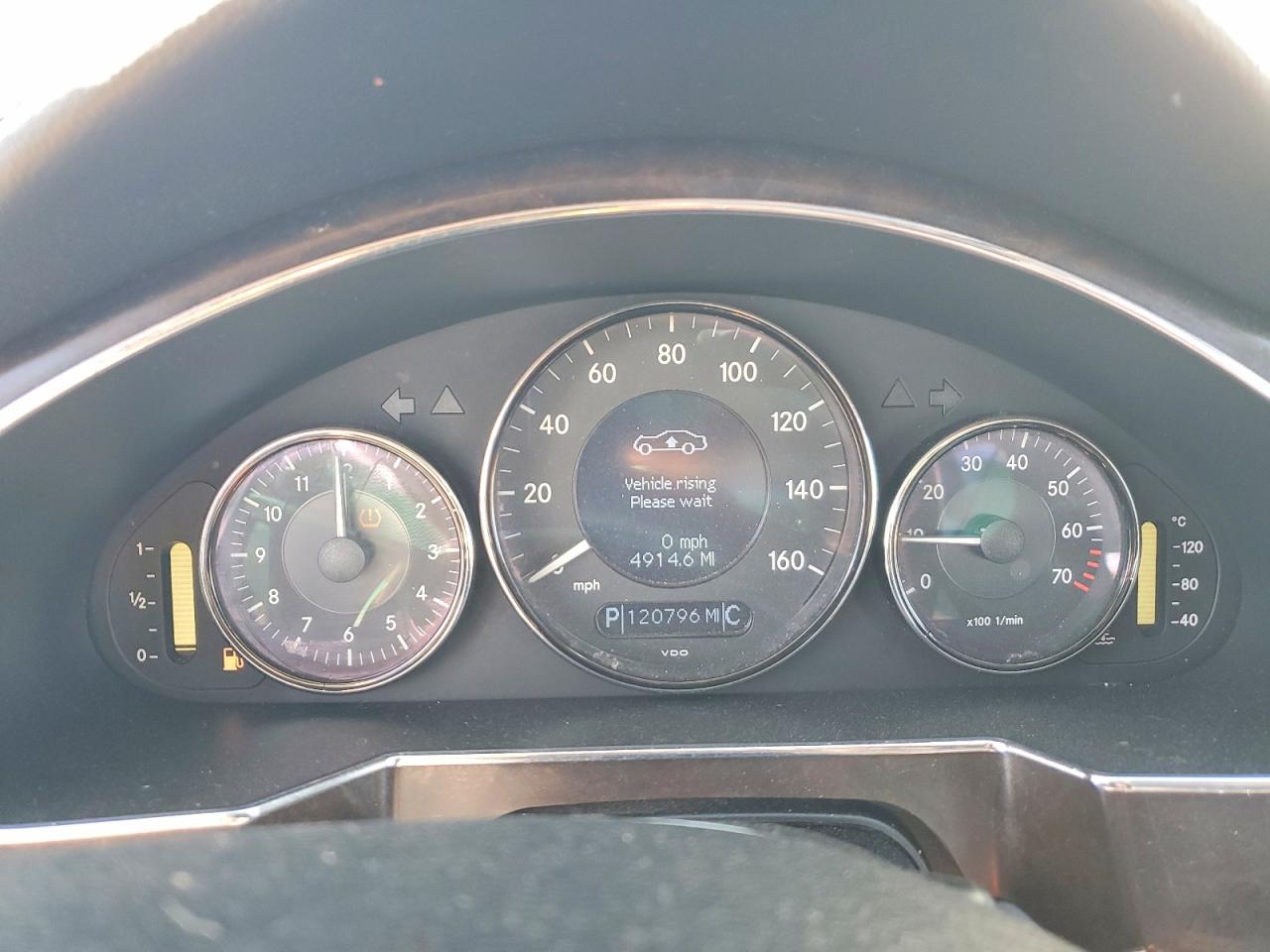 2007 Mercedes Benz Cls 550 Silver vin: WDDDJ72X97A084394