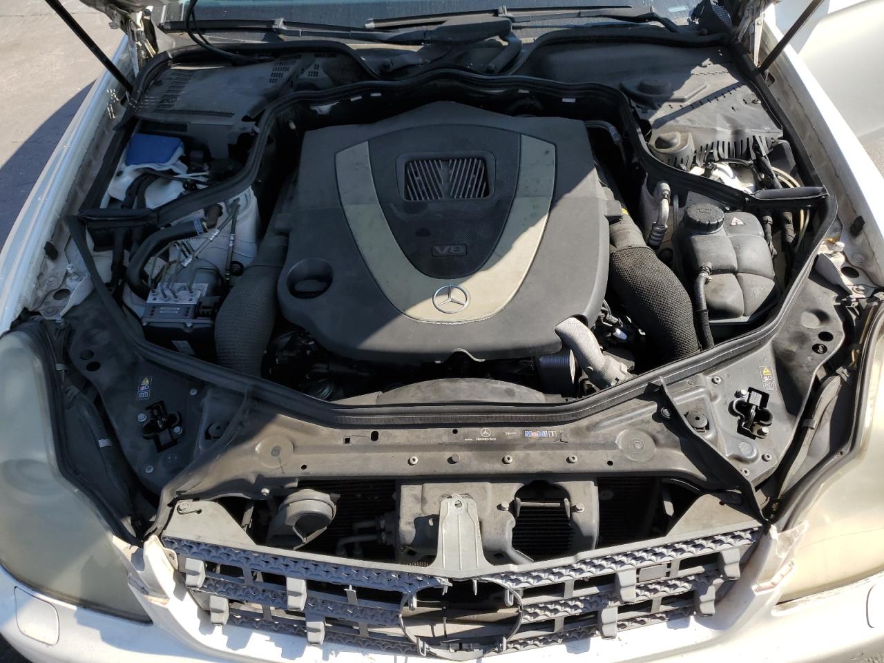 2009 Mercedes-benz Cls 550 Белый vin: WDDDJ72XX9A142757