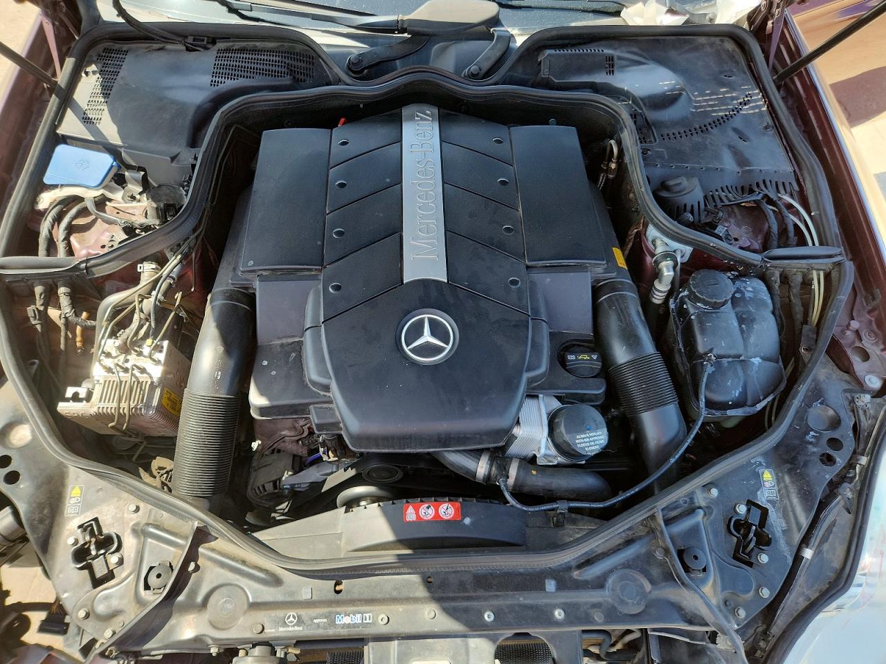 2006 Mercedes-benz Cls 500c Maroon vin: WDDDJ75X06A075299