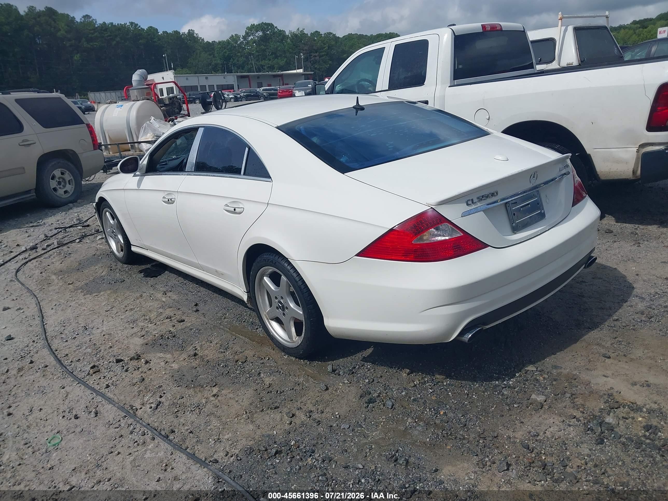 2006 Mercedes-benz Cls 500   White vin: WDDDJ75X16A039251