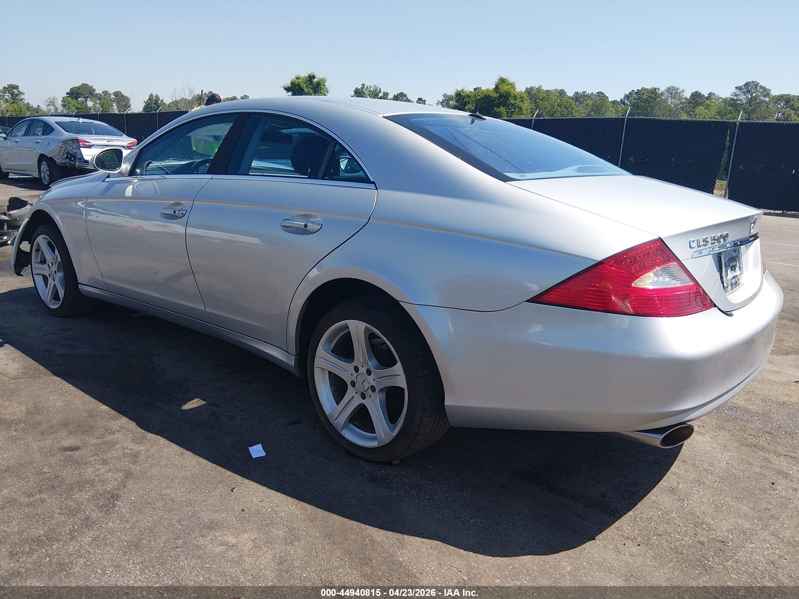 2006 Mercedes-benz Cls 500   Silver vin: WDDDJ75X46A017051