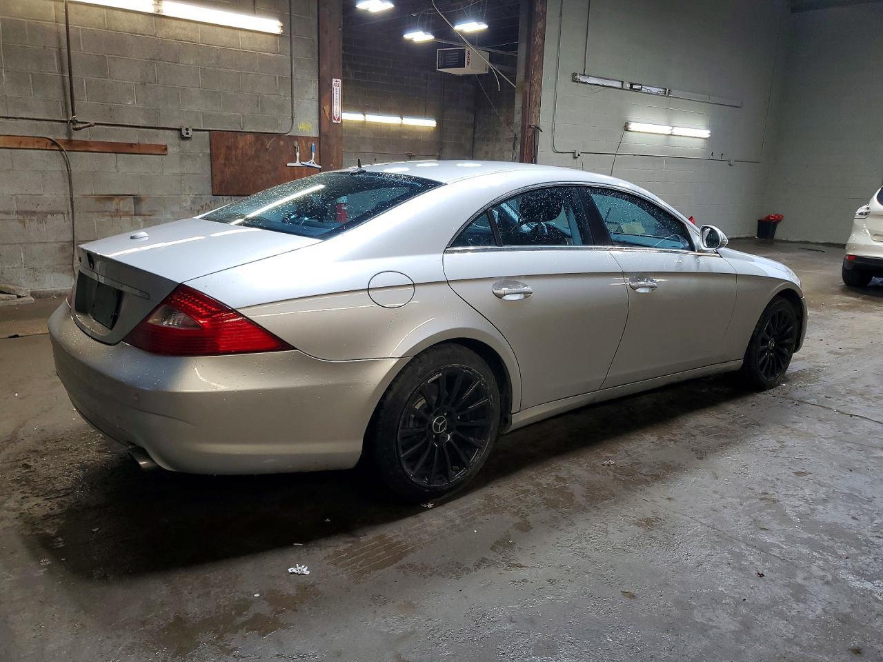 2006 Mercedes-benz Cls 500c Серебряный vin: WDDDJ75X46A017583