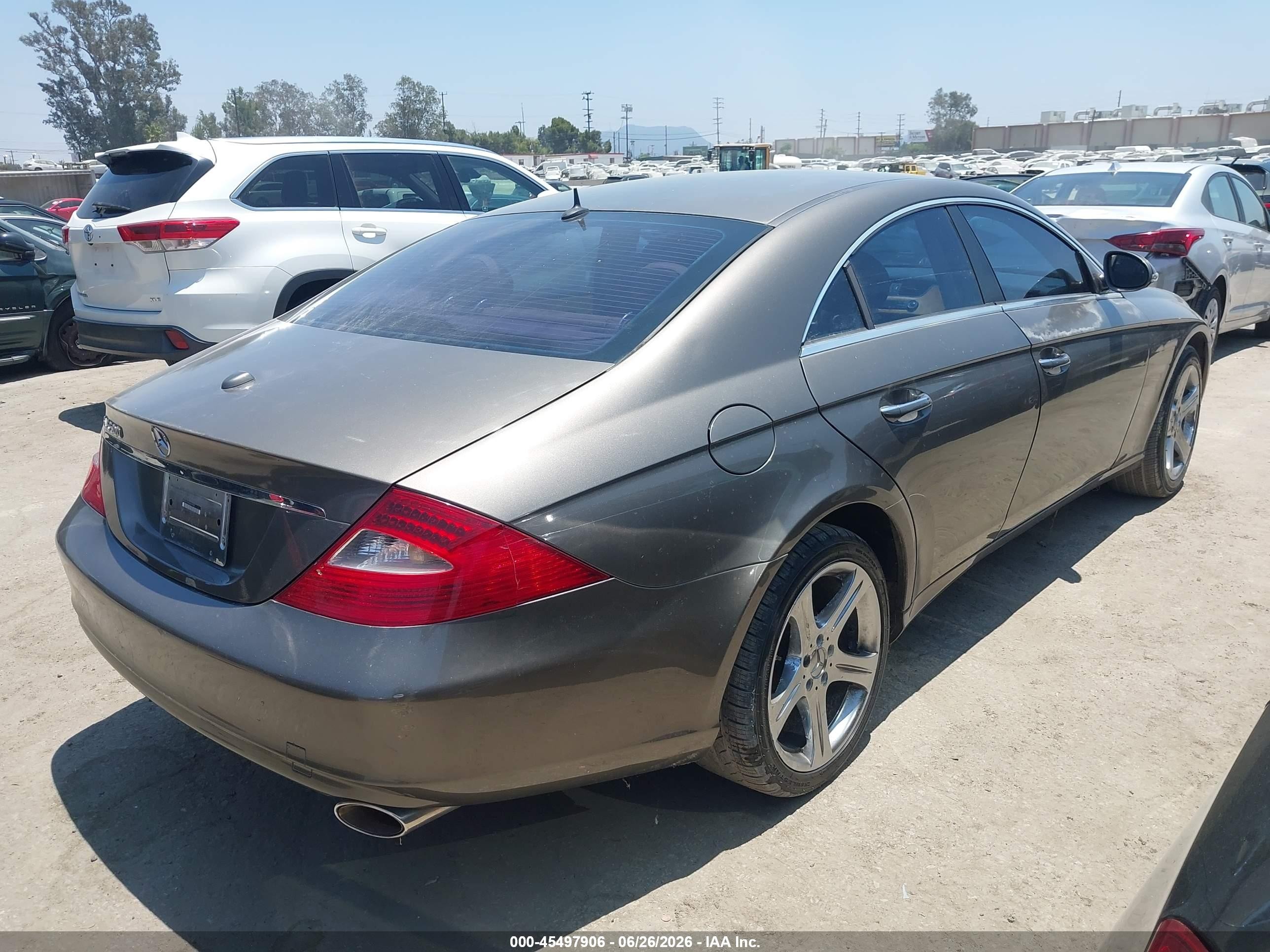 2006 Mercedes-benz Cls 500   Серый vin: WDDDJ75X56A014787