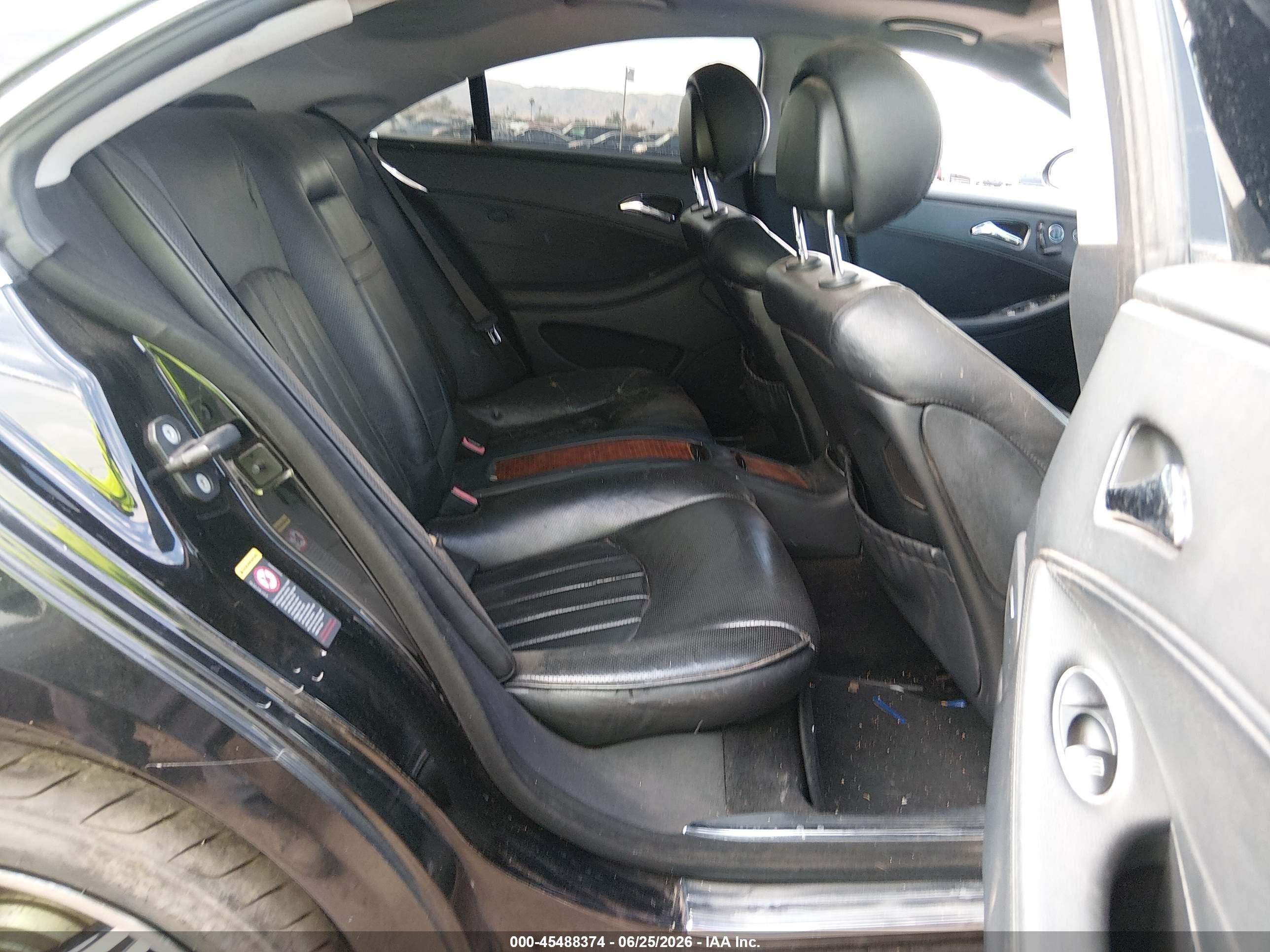 2006 Mercedes-benz Cls 500   Black vin: WDDDJ75X76A071671