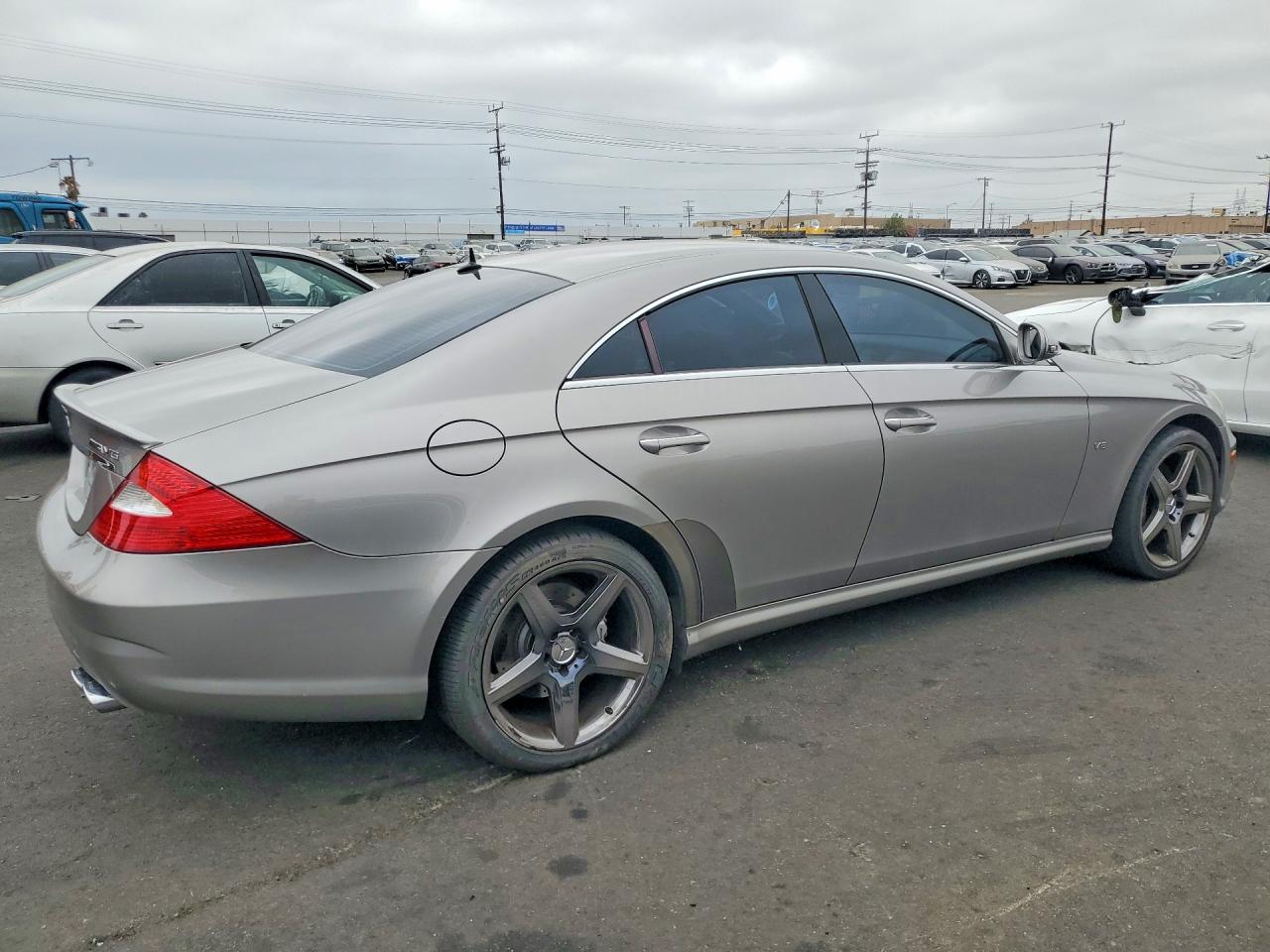 2006 Mercedes-benz Cls 55 Amg Beige vin: WDDDJ76X16A014638