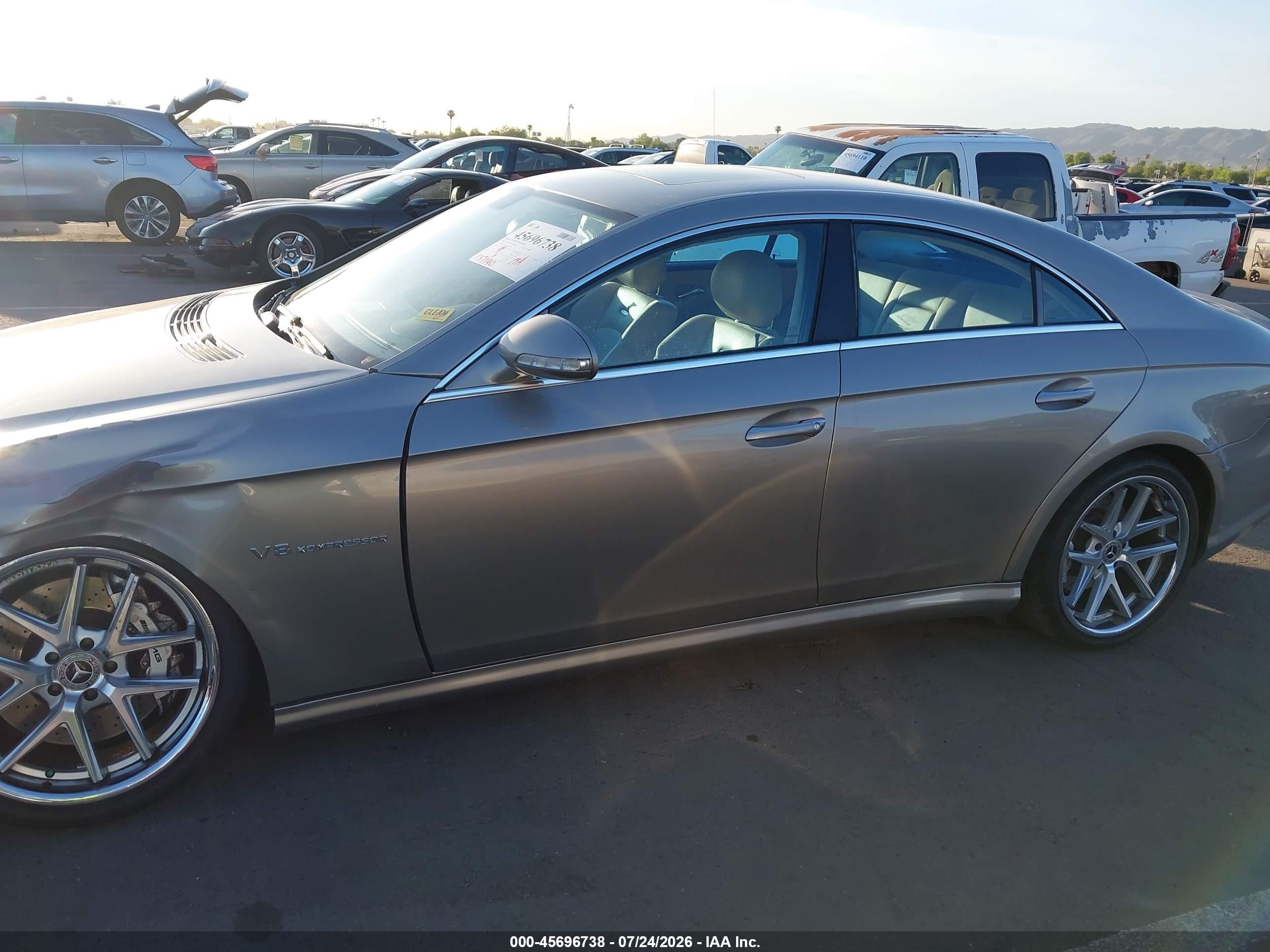 2006 Mercedes-benz Cls 55 Amg   Beige vin: WDDDJ76X16A070465