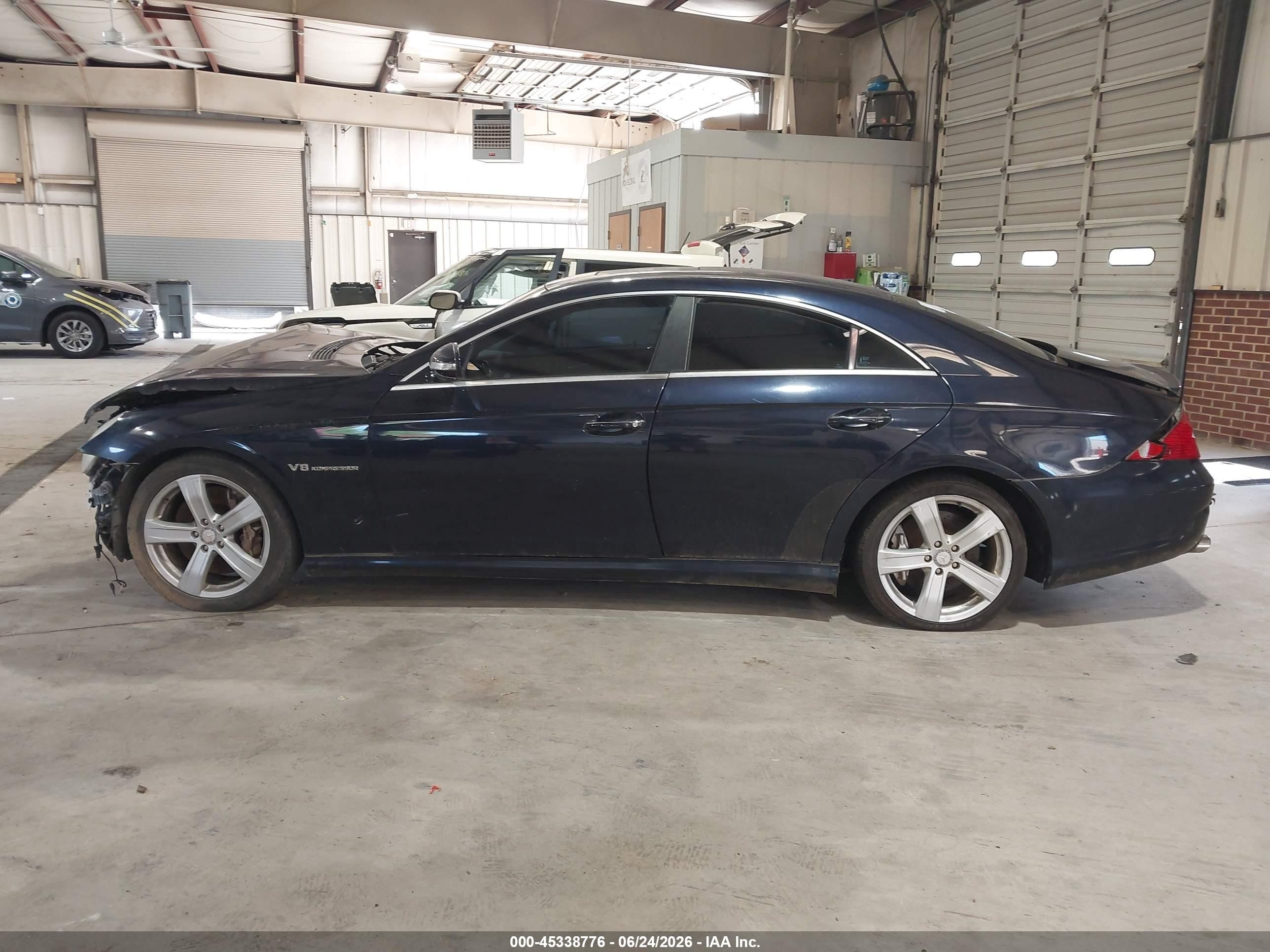 2006 Mercedes-benz Cls 55 Amg   Blue vin: WDDDJ76X76A050379