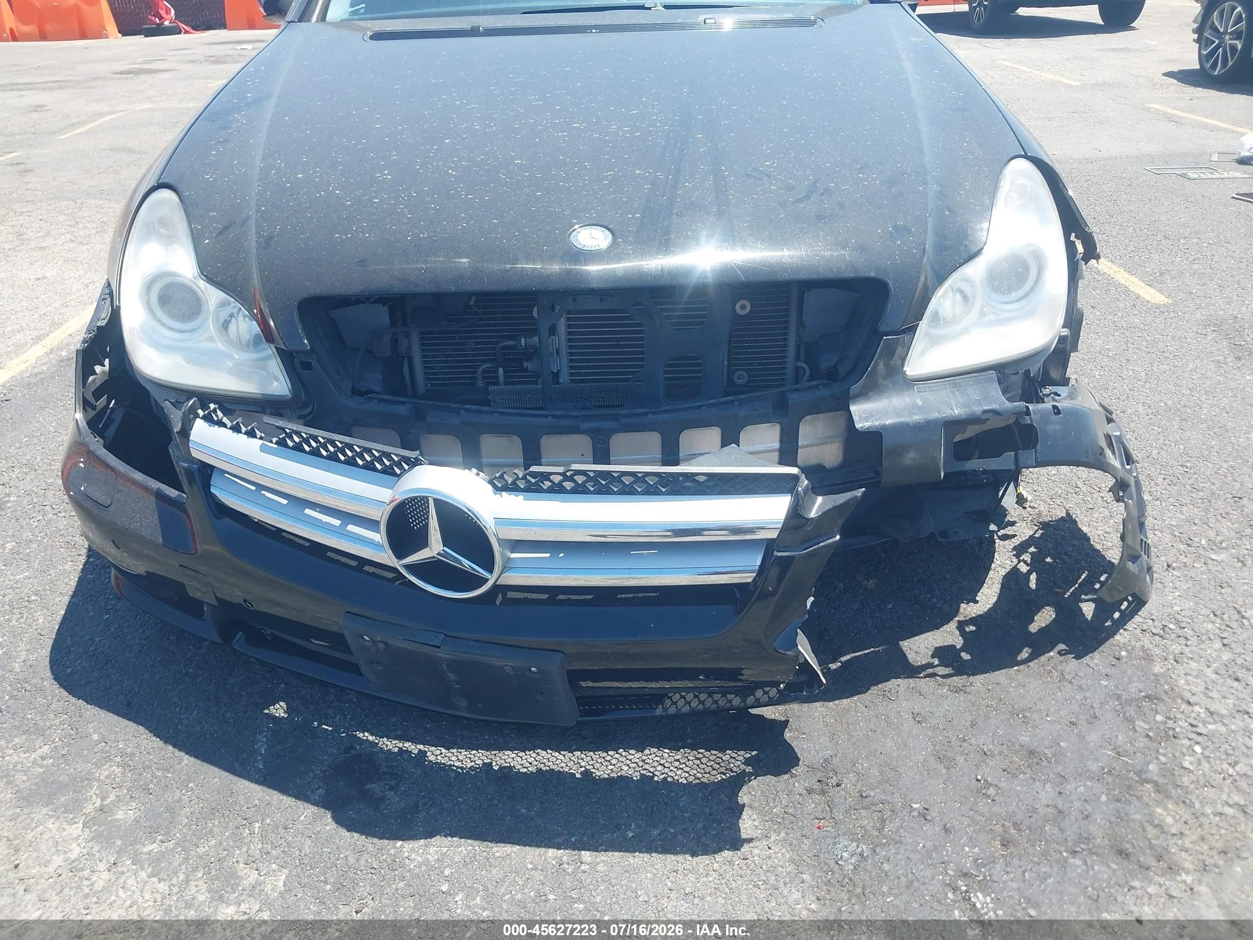 2011 Mercedes-benz Cls 550   Черный vin: WDDDJ7CB0BA170706