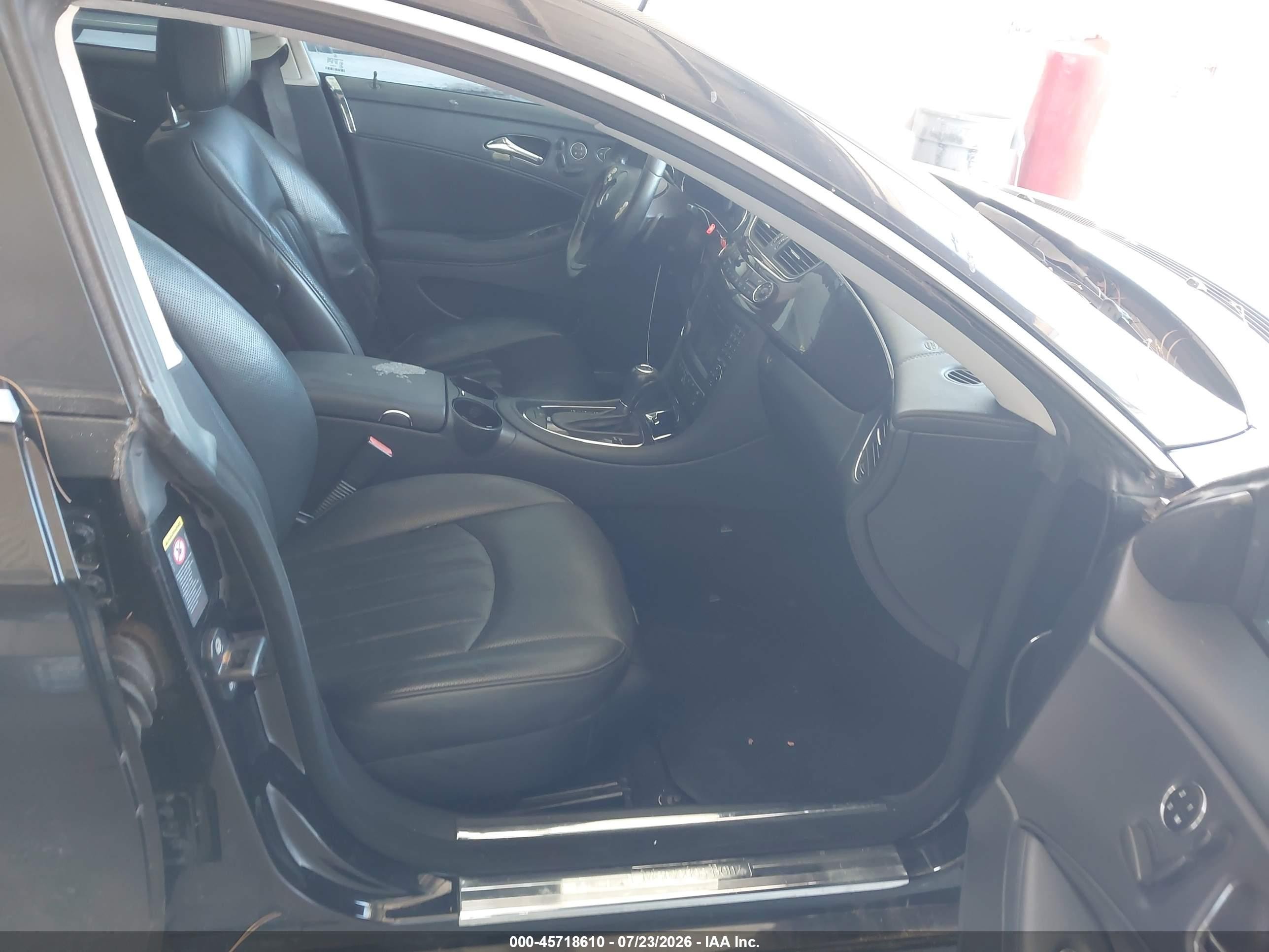 2011 Mercedes-benz Cls 550 Black vin: WDDDJ7CB1BA167703