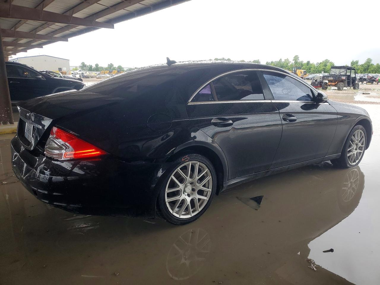 2010 Mercedes-benz Cls550 Black vin: WDDDJ7CB2AA165389