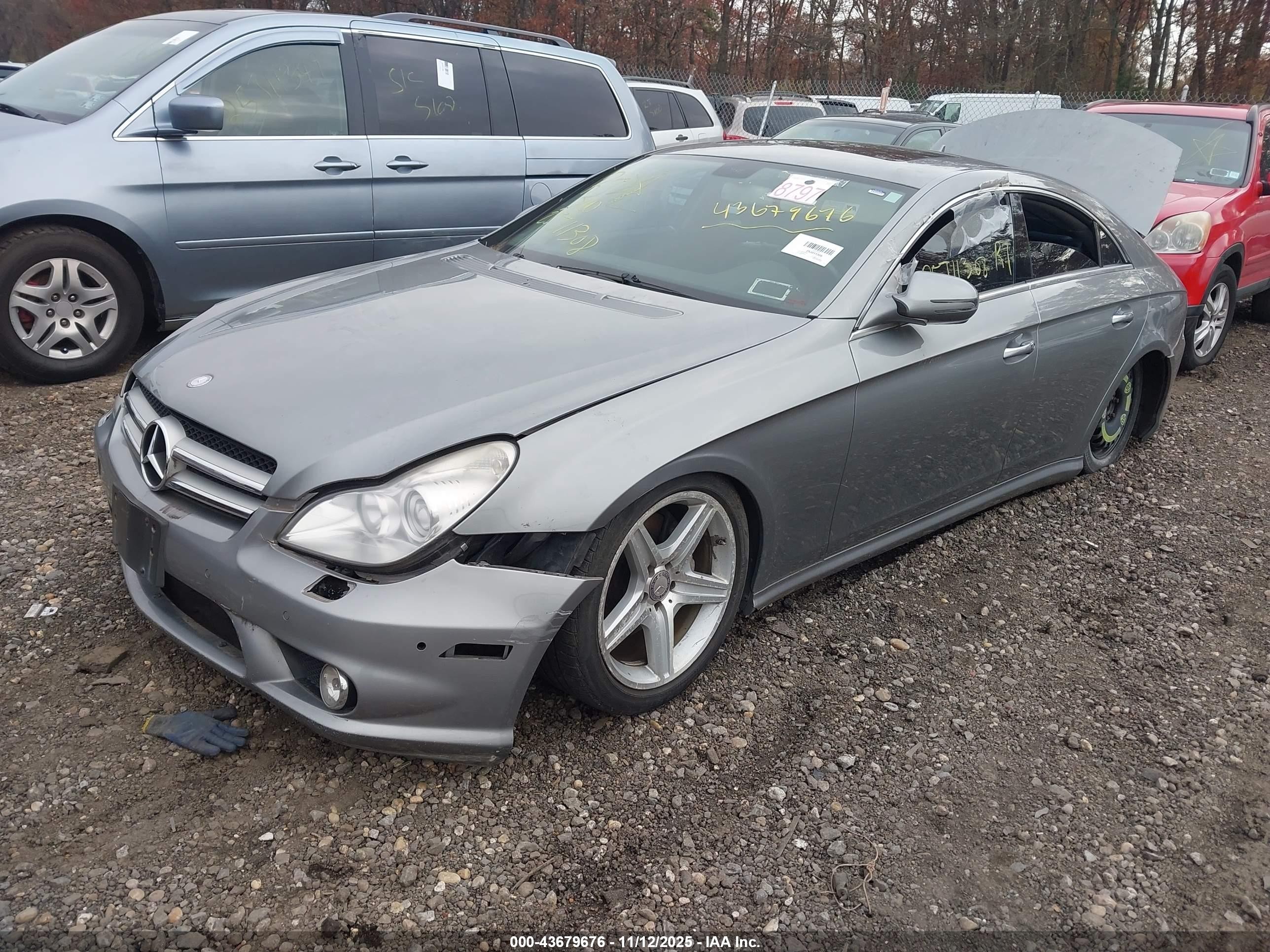 2010 Mercedes-benz Cls 550   Gray vin: WDDDJ7CB3AA161674
