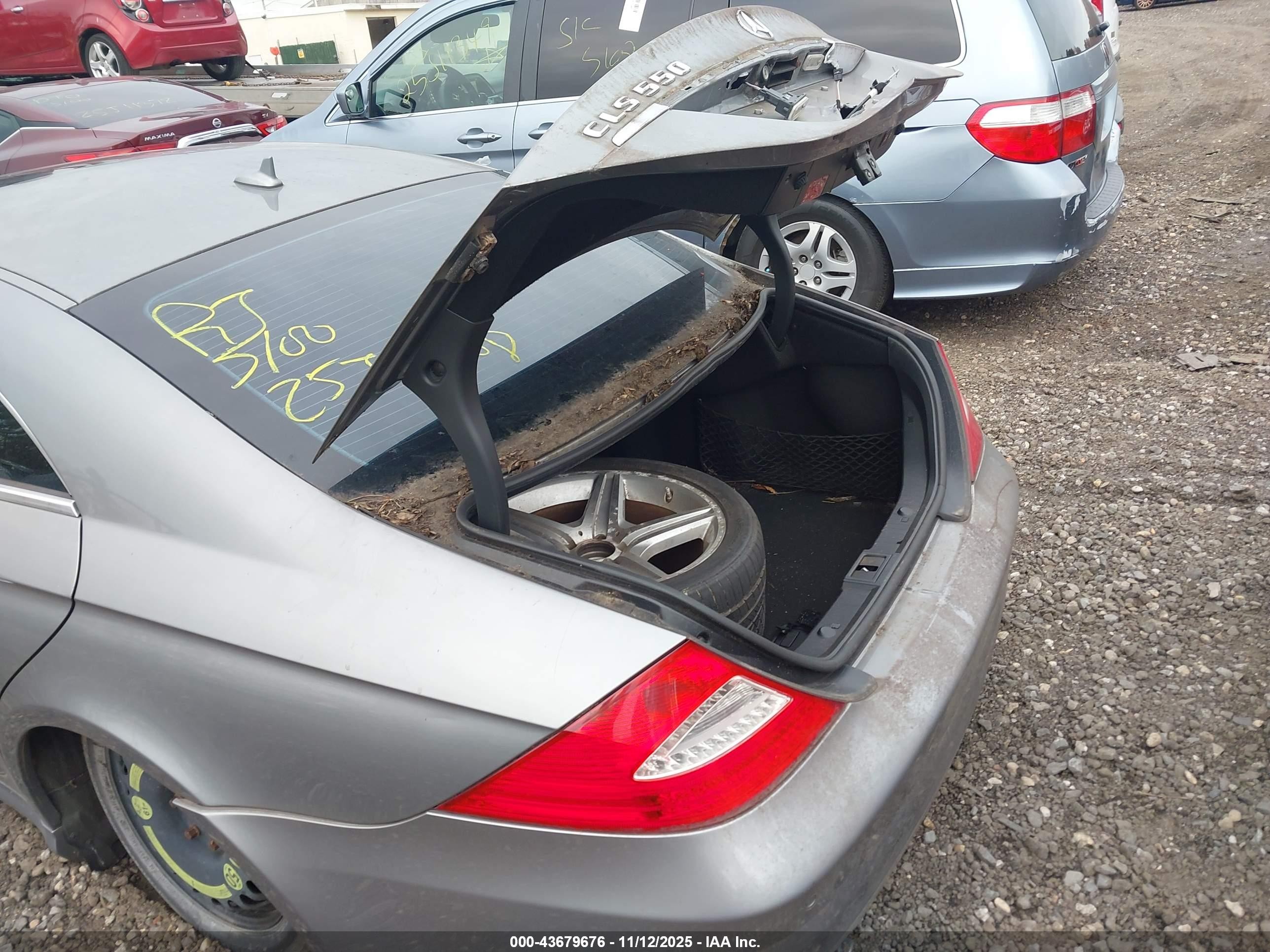 2010 Mercedes-benz Cls 550   Gray vin: WDDDJ7CB3AA161674