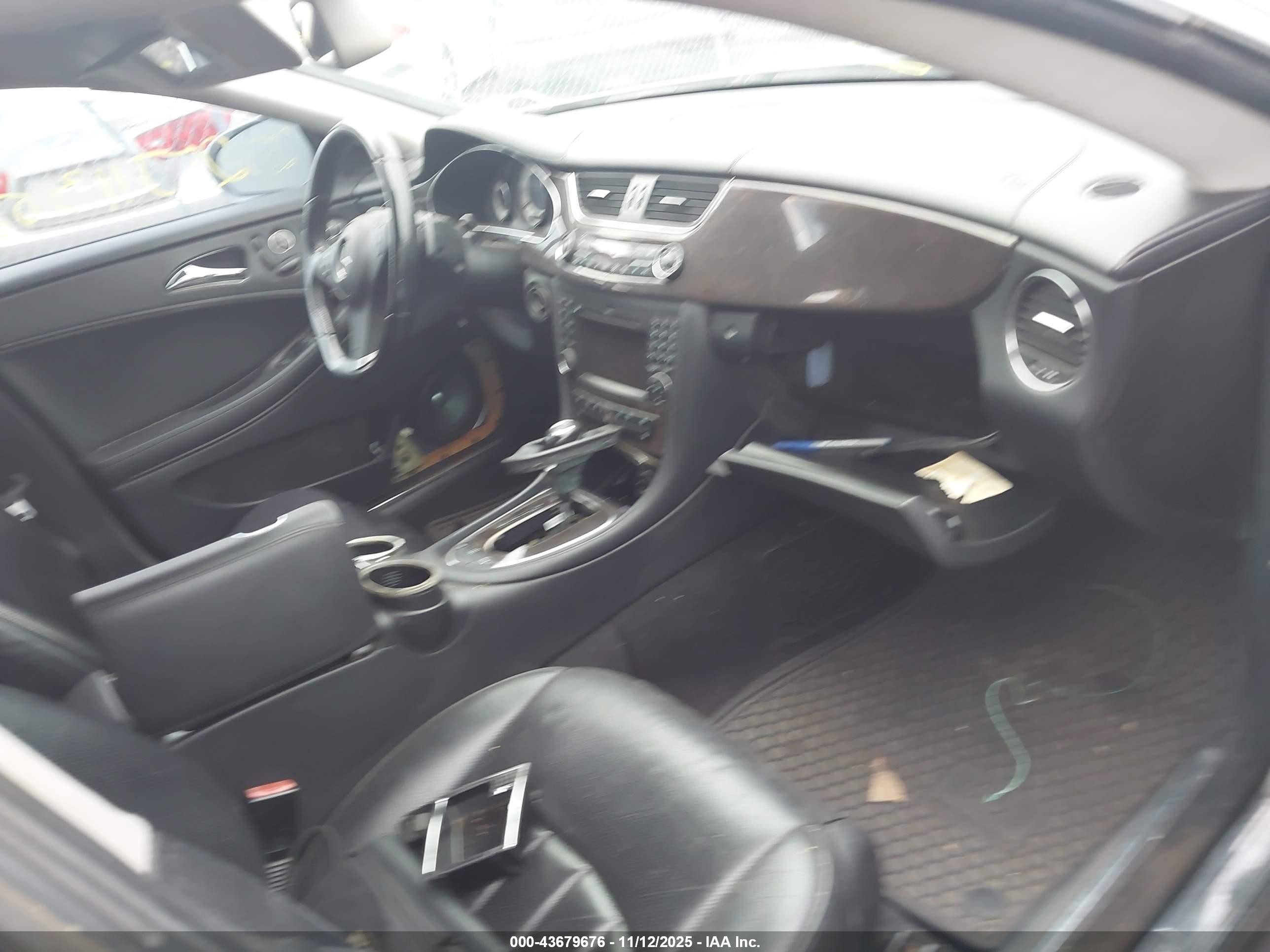 2010 Mercedes-benz Cls 550   Gray vin: WDDDJ7CB3AA161674