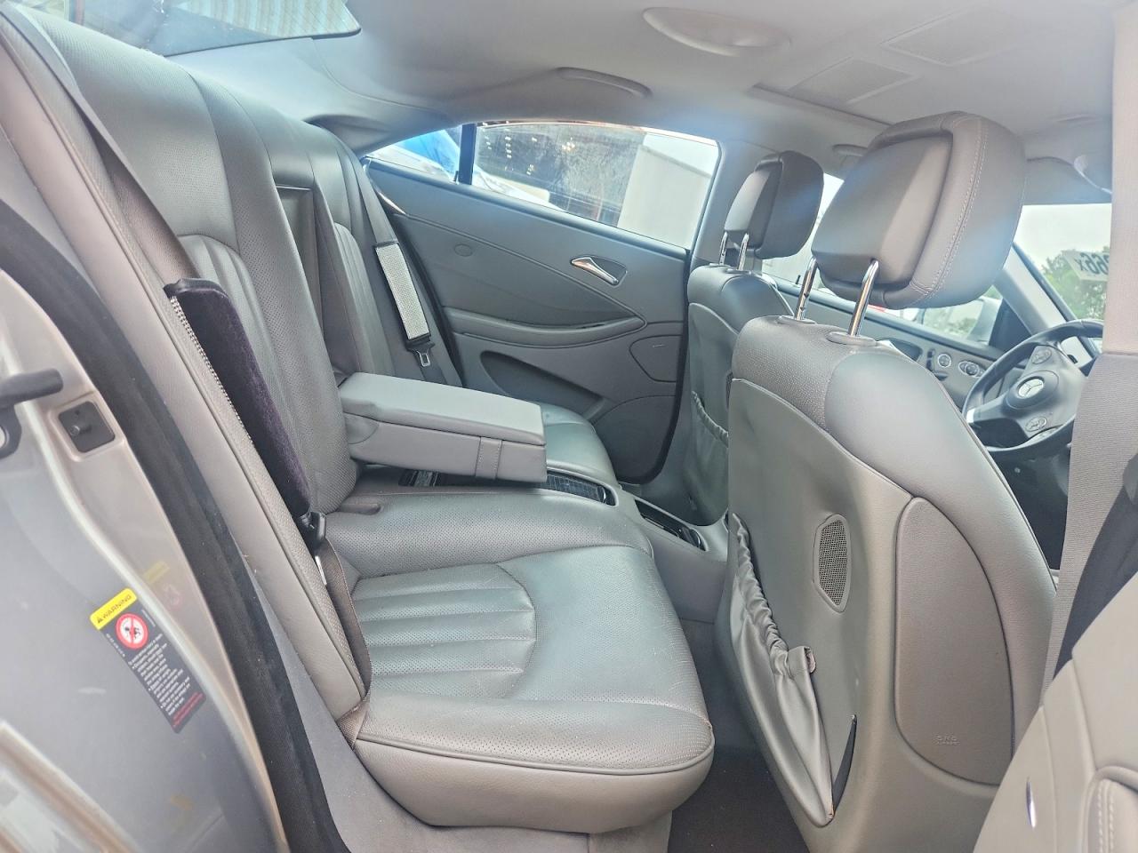 2011 Mercedes-benz Cls 550 Gray vin: WDDDJ7CB3BA172286