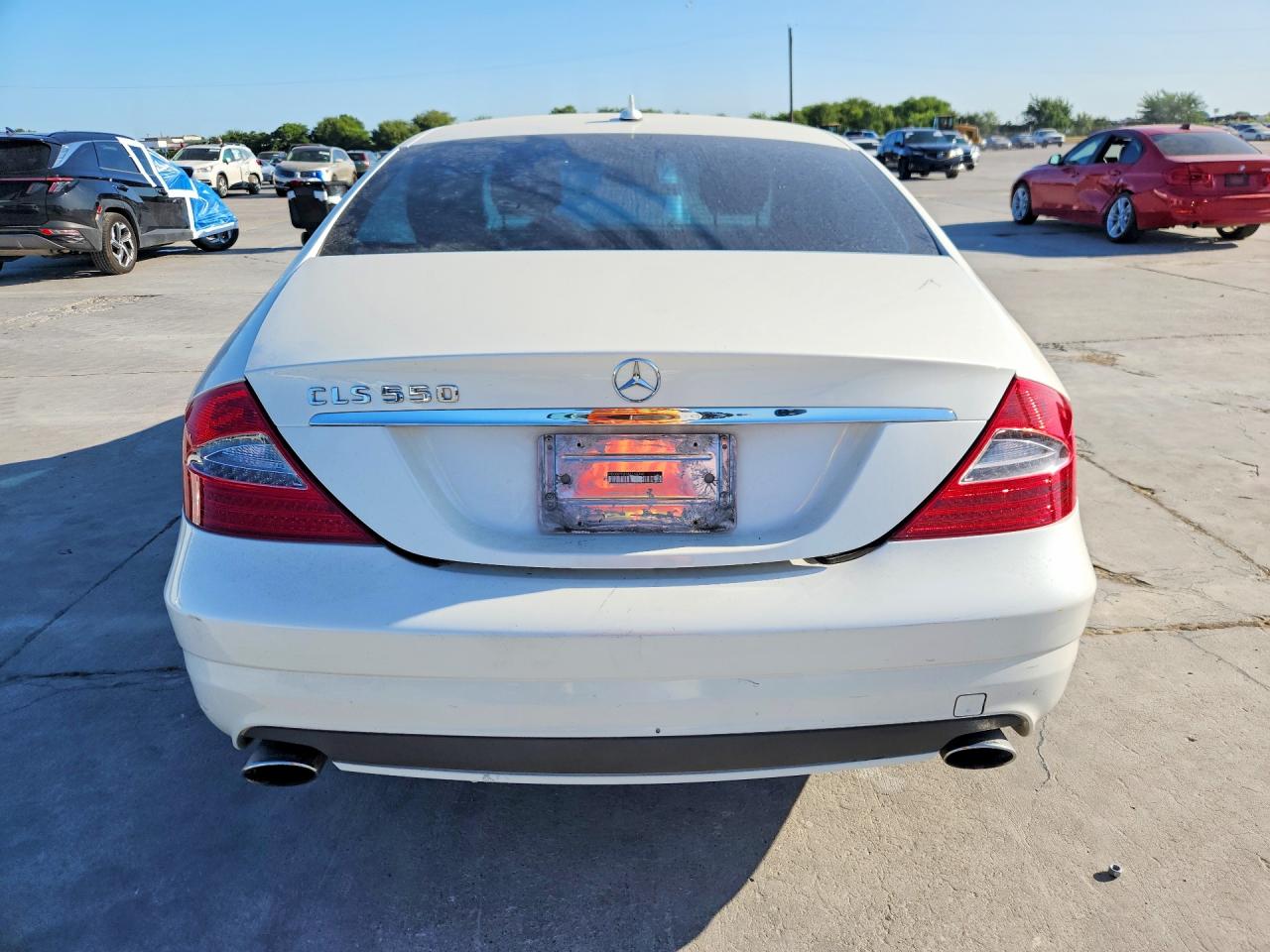 2011 Mercedes-benz Cls 550 White vin: WDDDJ7CB5BA168398